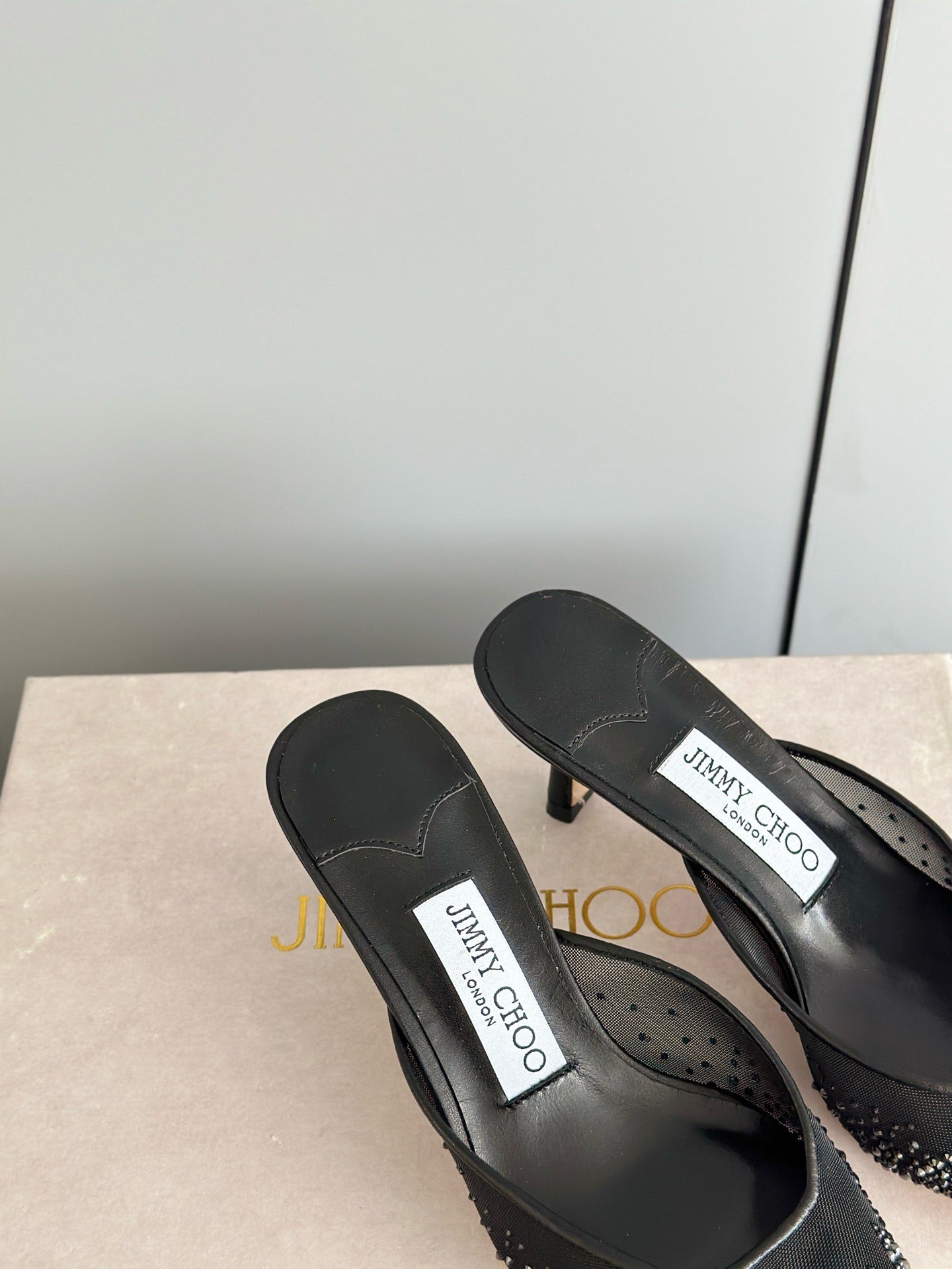 JIMMY C HEELS