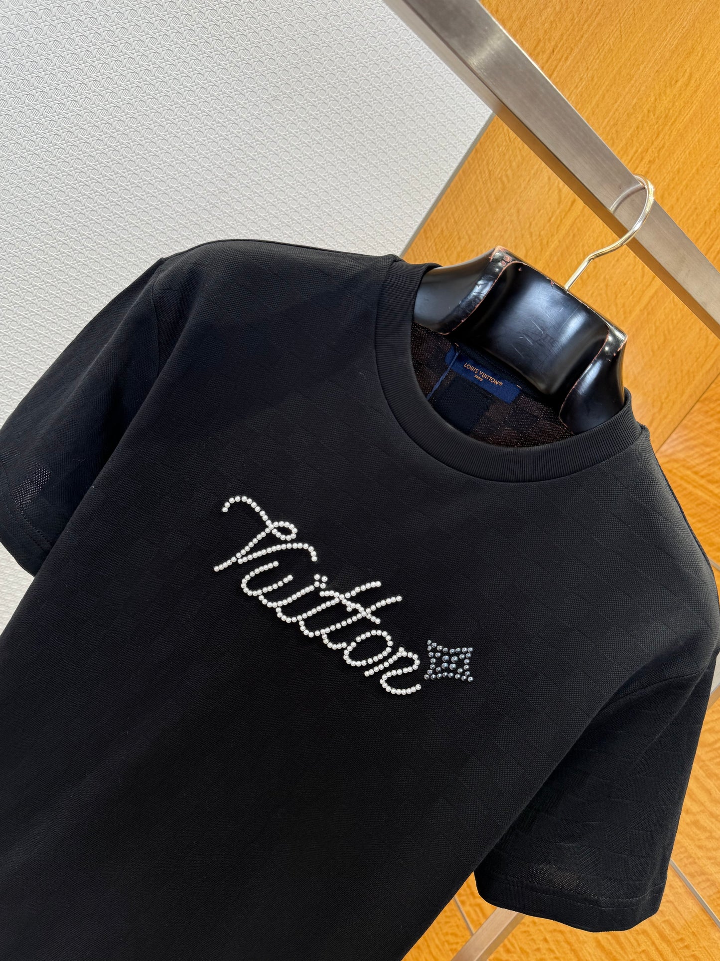 LOU T-SHIRT