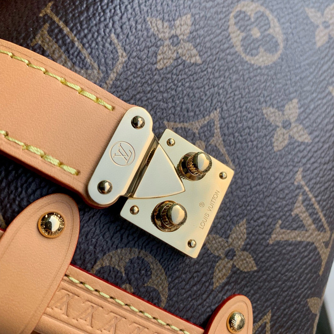 LOU SIDE TRUNK PM BAG