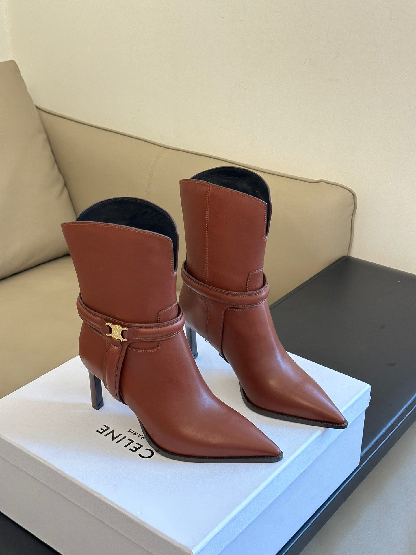 CEL BOOTS