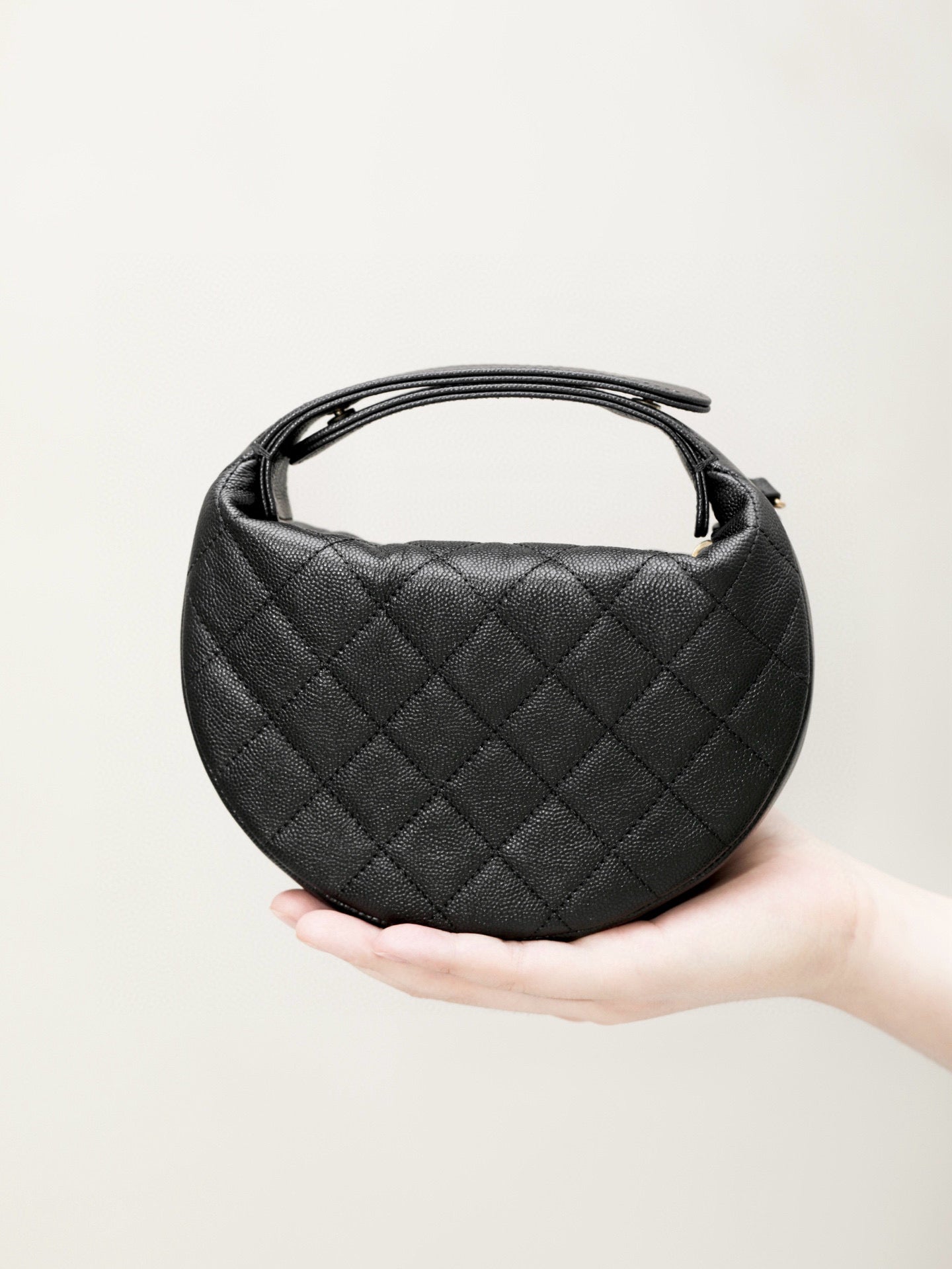 CC HALF MOON 25S BAG