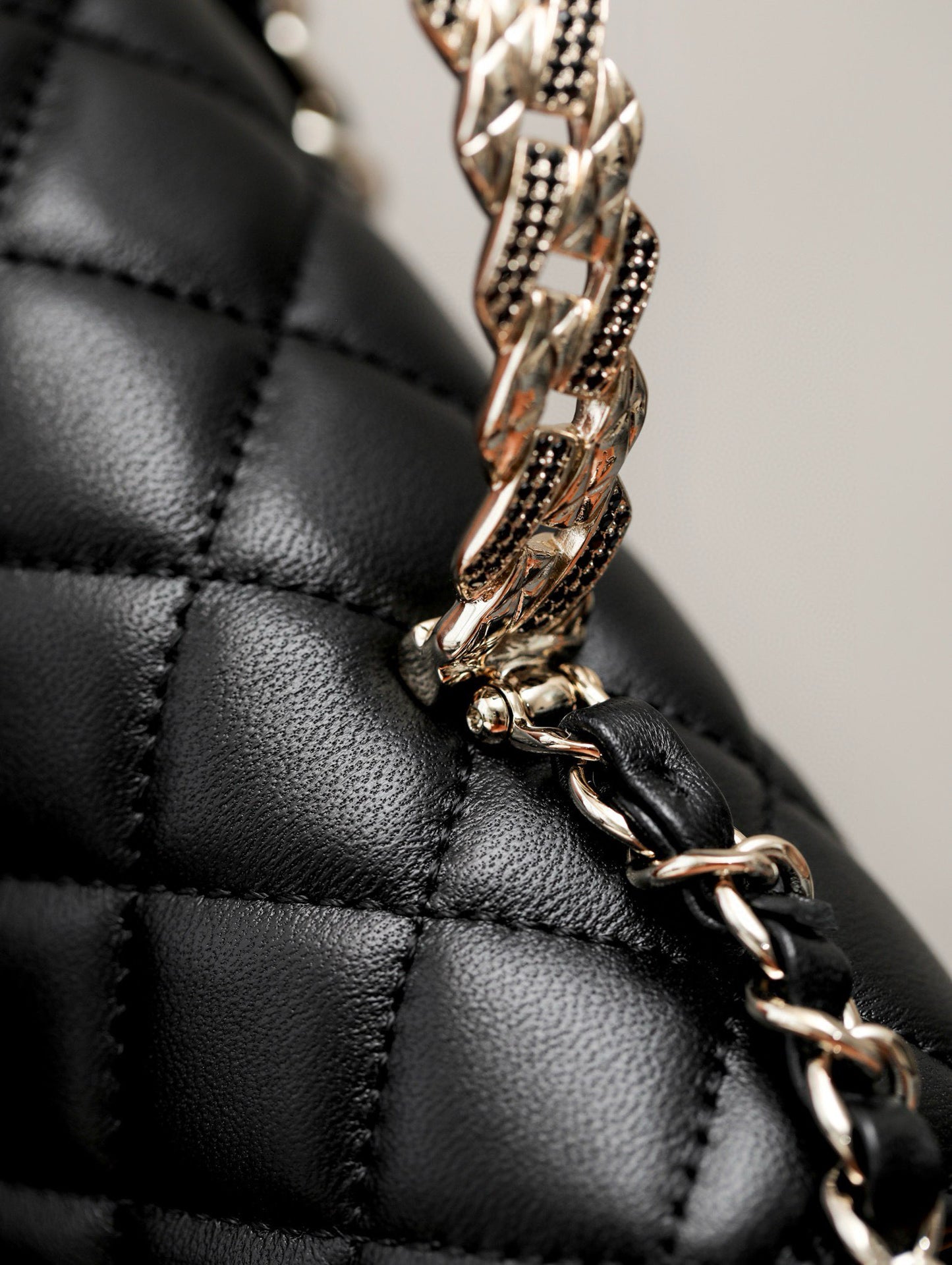 CC 24A BAG