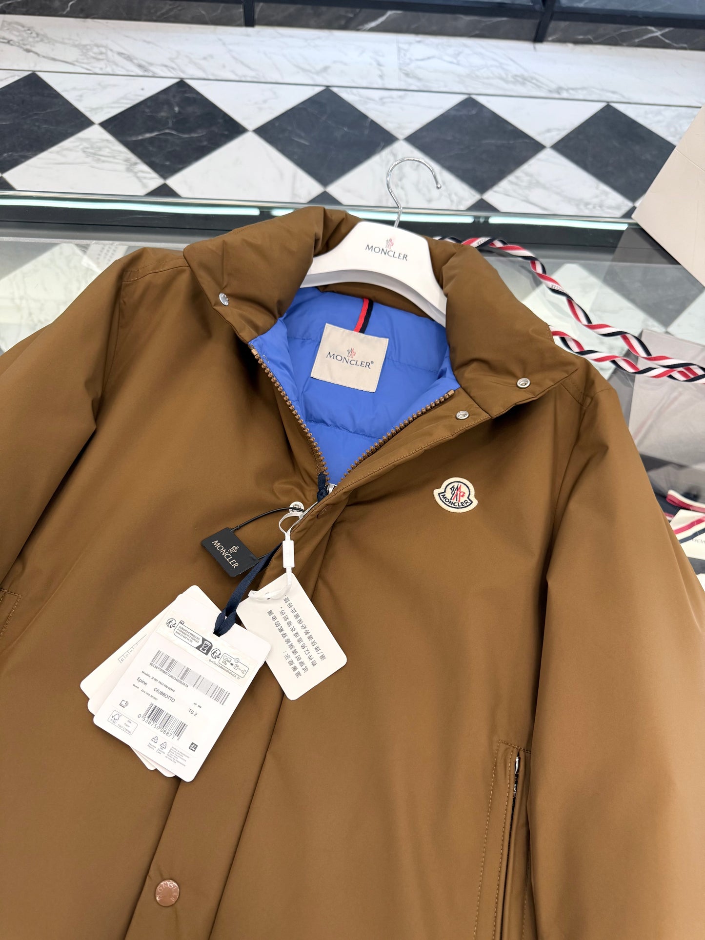 MONC EPINE JACKET