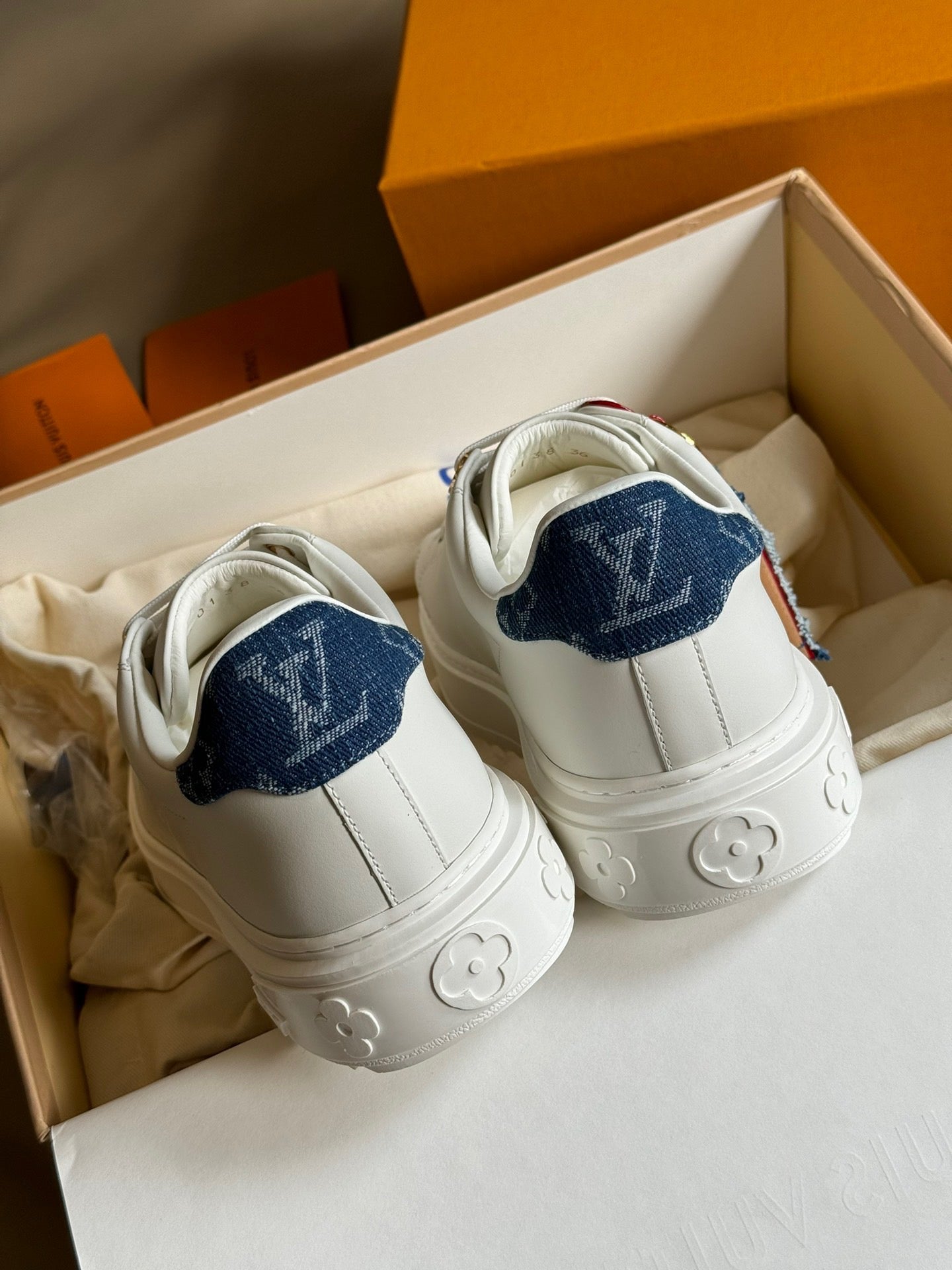 LOU TRAINERS