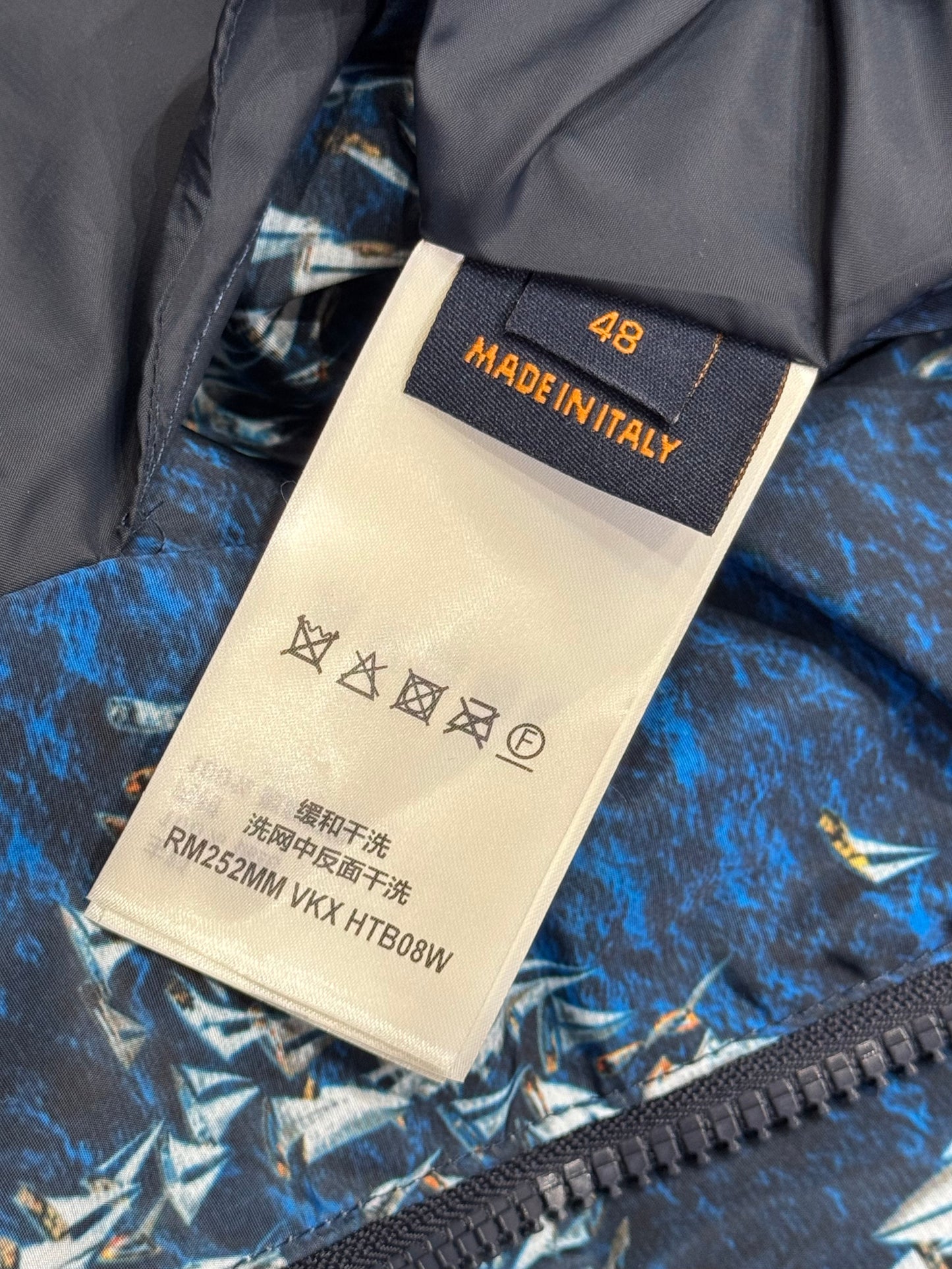 LOU JACKET