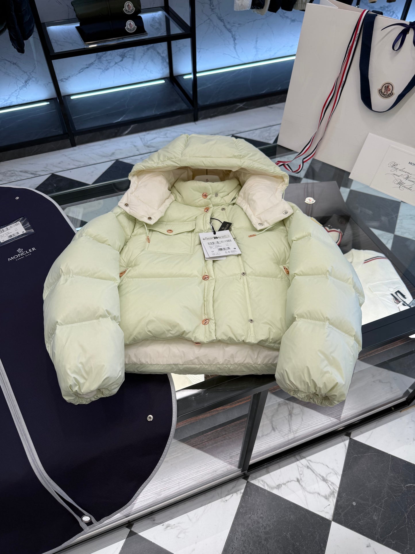 MONC EREA JACKET