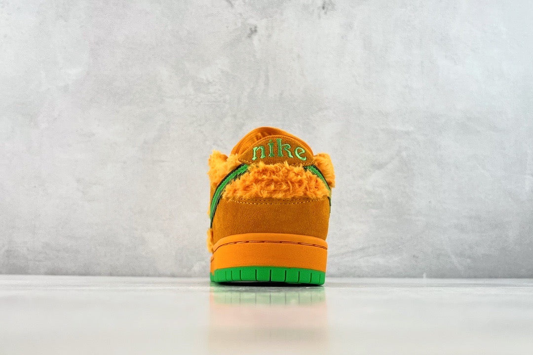 DUNK LOW DEAD BEARS