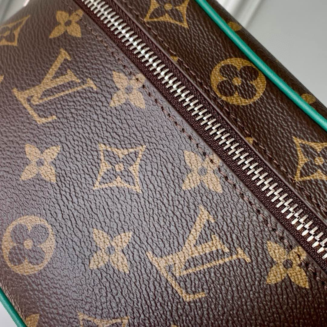 LOU NICE NANO BAG