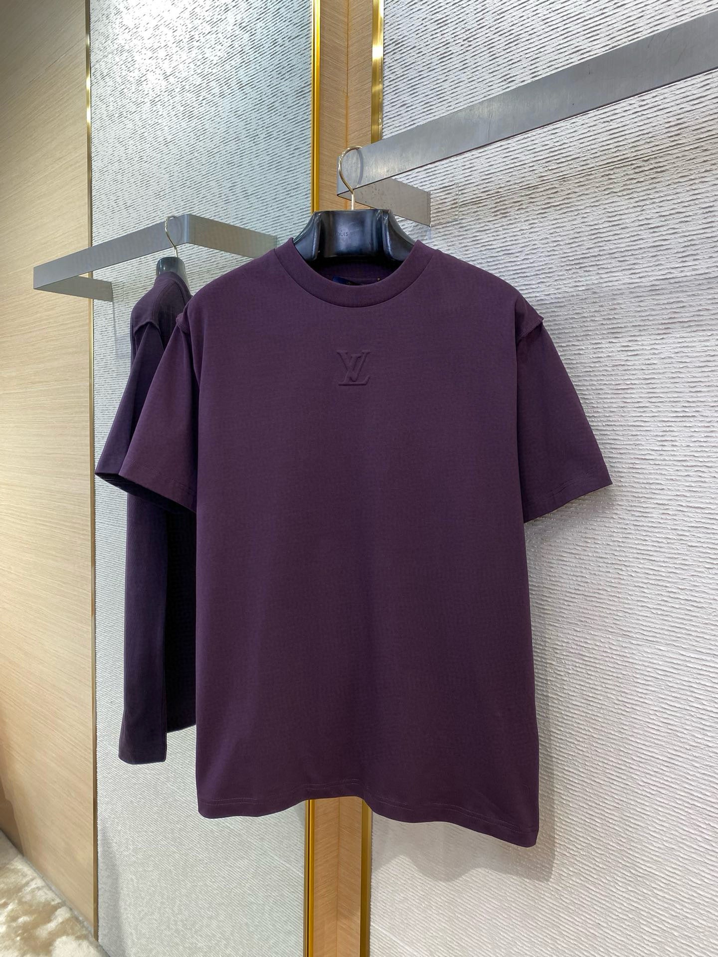 LOU T-SHIRT