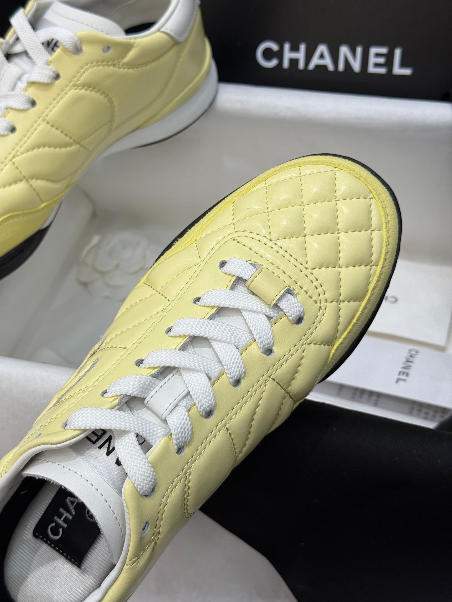 CC SNEAKER