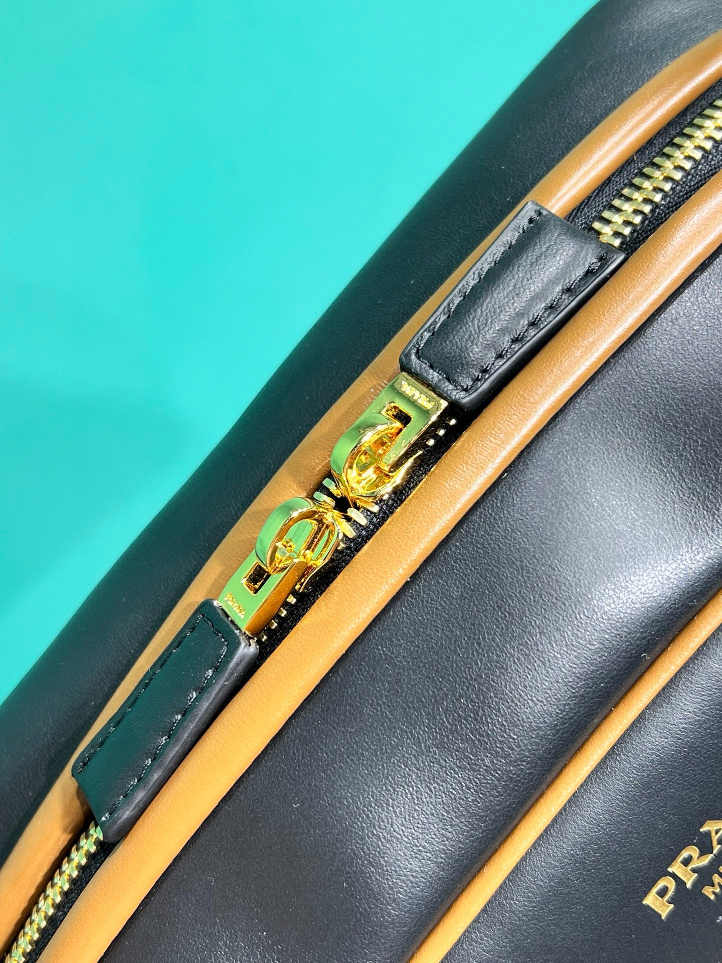 PD SWING SHOULDER BAG