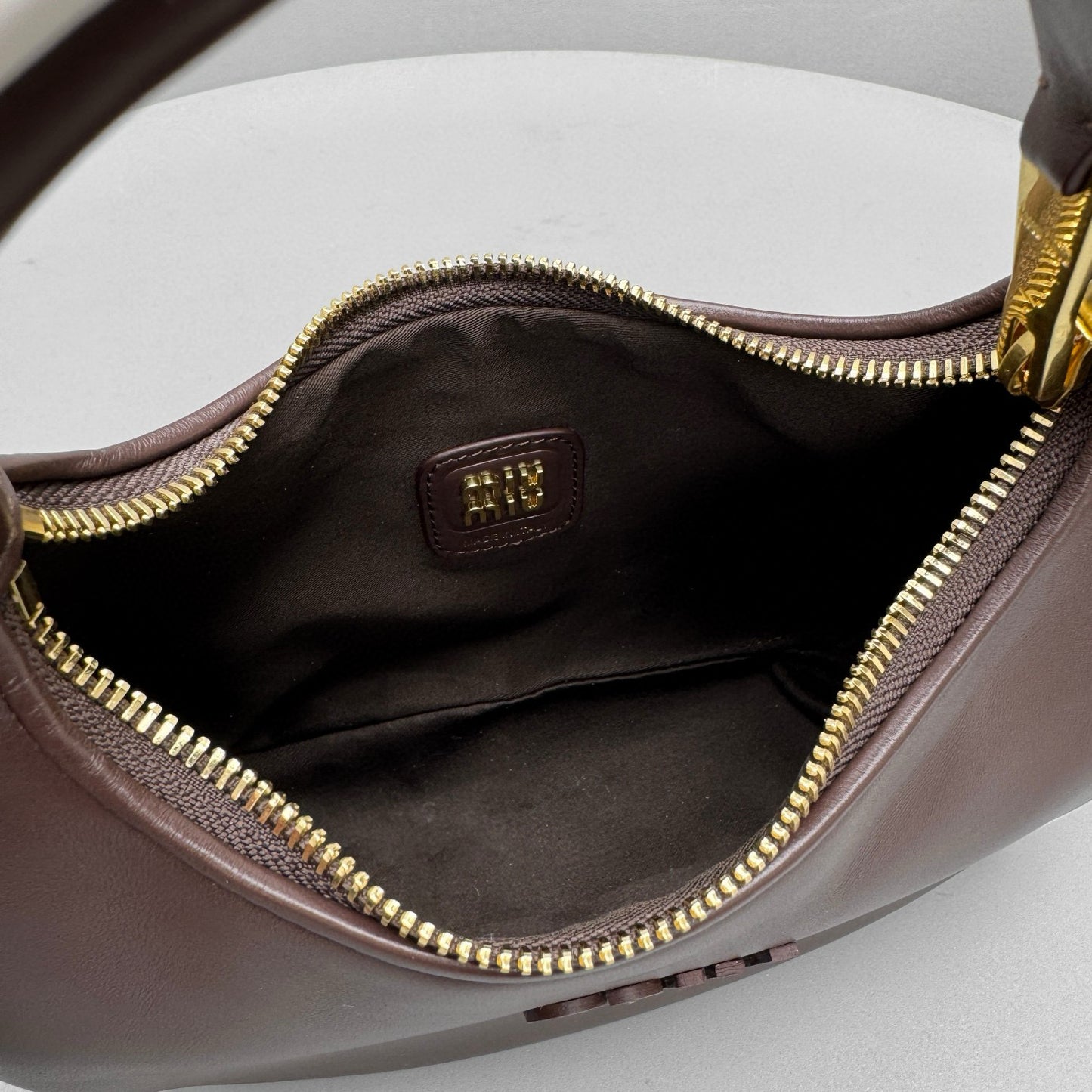MIU M WANDER BAG