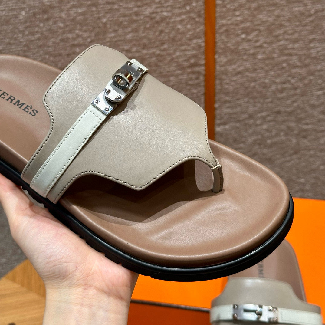 HERM EMPIRE SANDALS