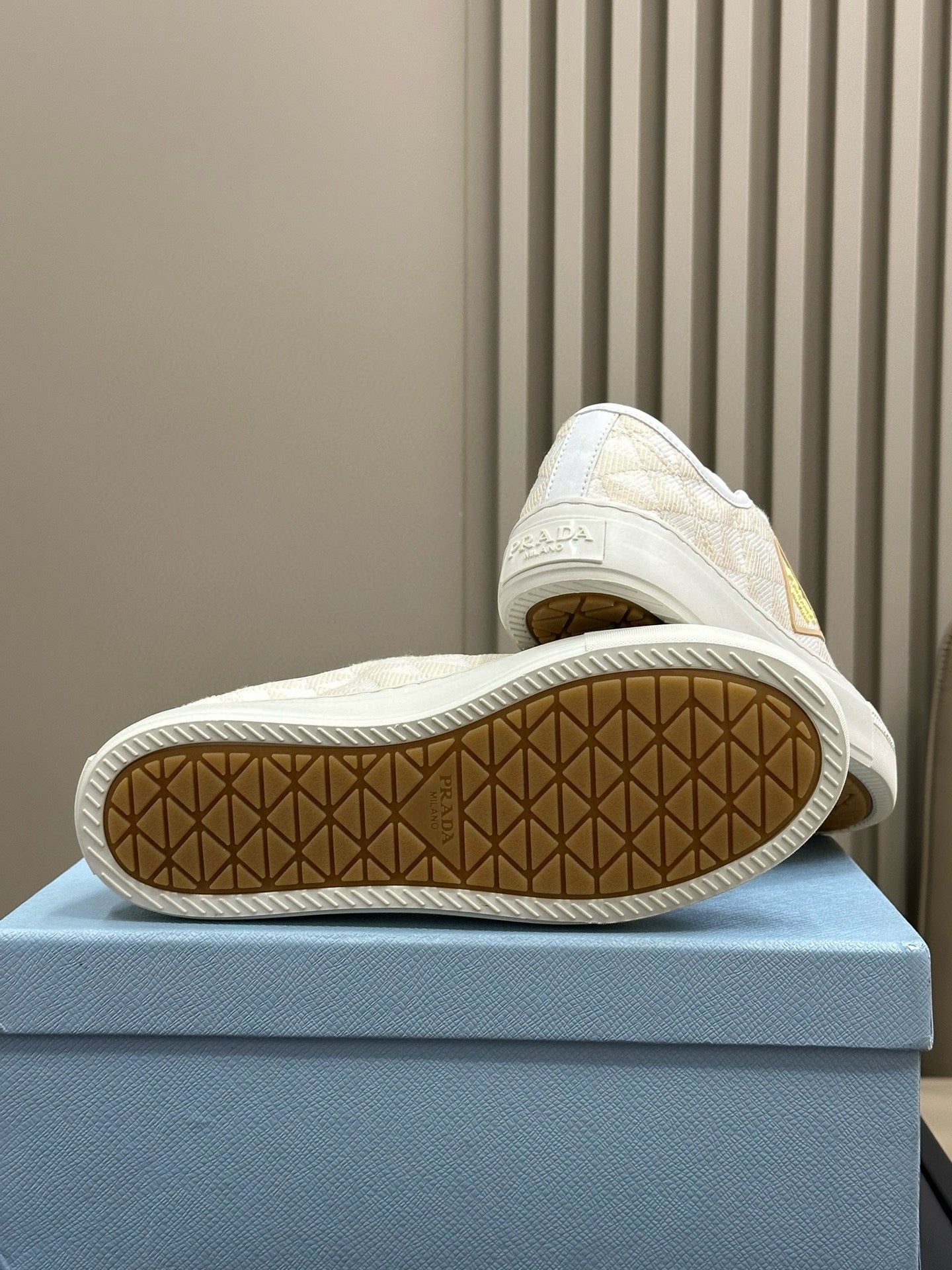 PD SNEAKERS
