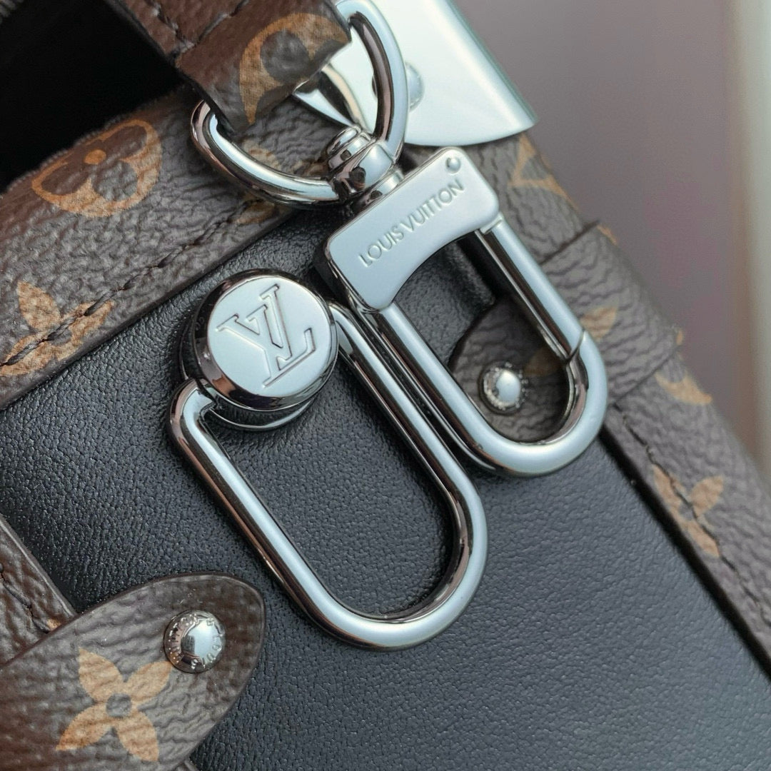 LOU SIDE TRUNK VIBE MM BAG