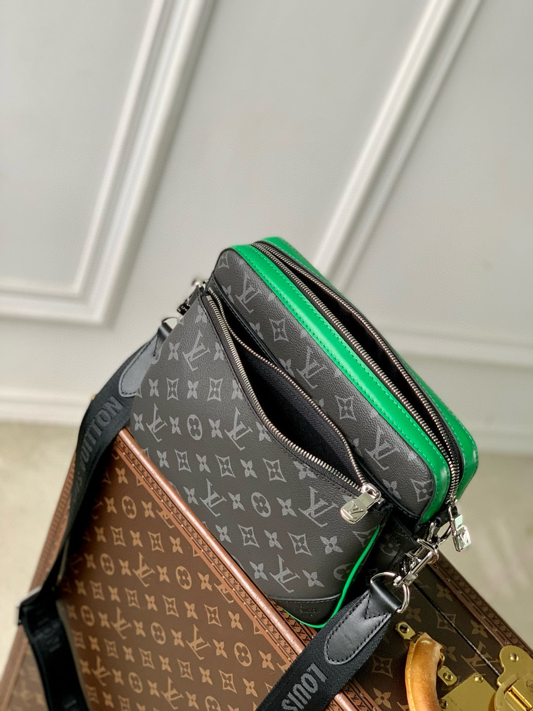 LOU TRIO MESSENGER BAG