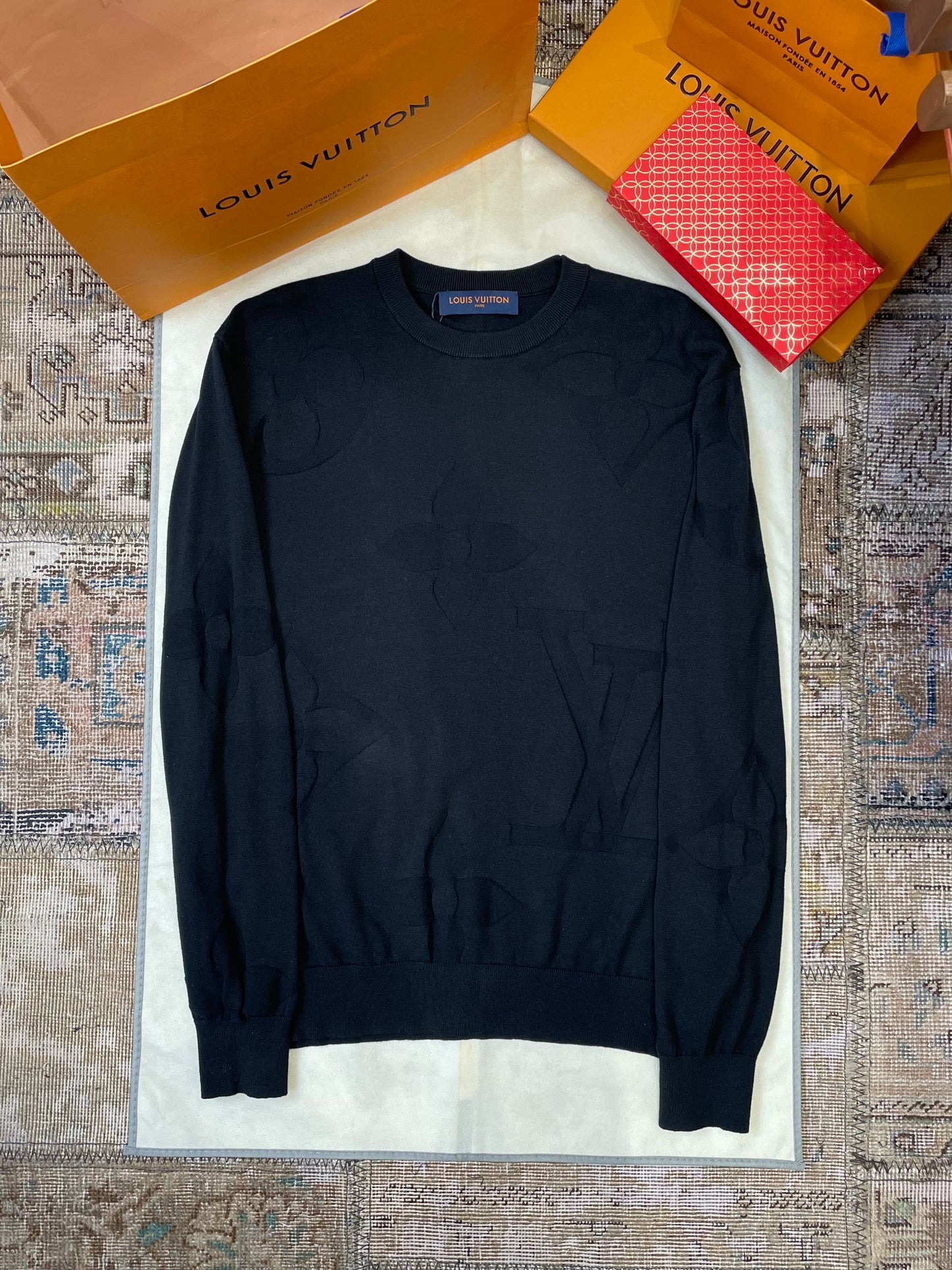 LOU JUMPER