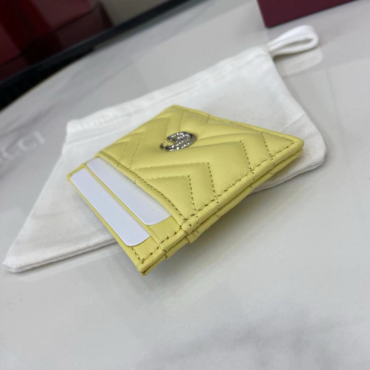 GG CARD HOLDER
