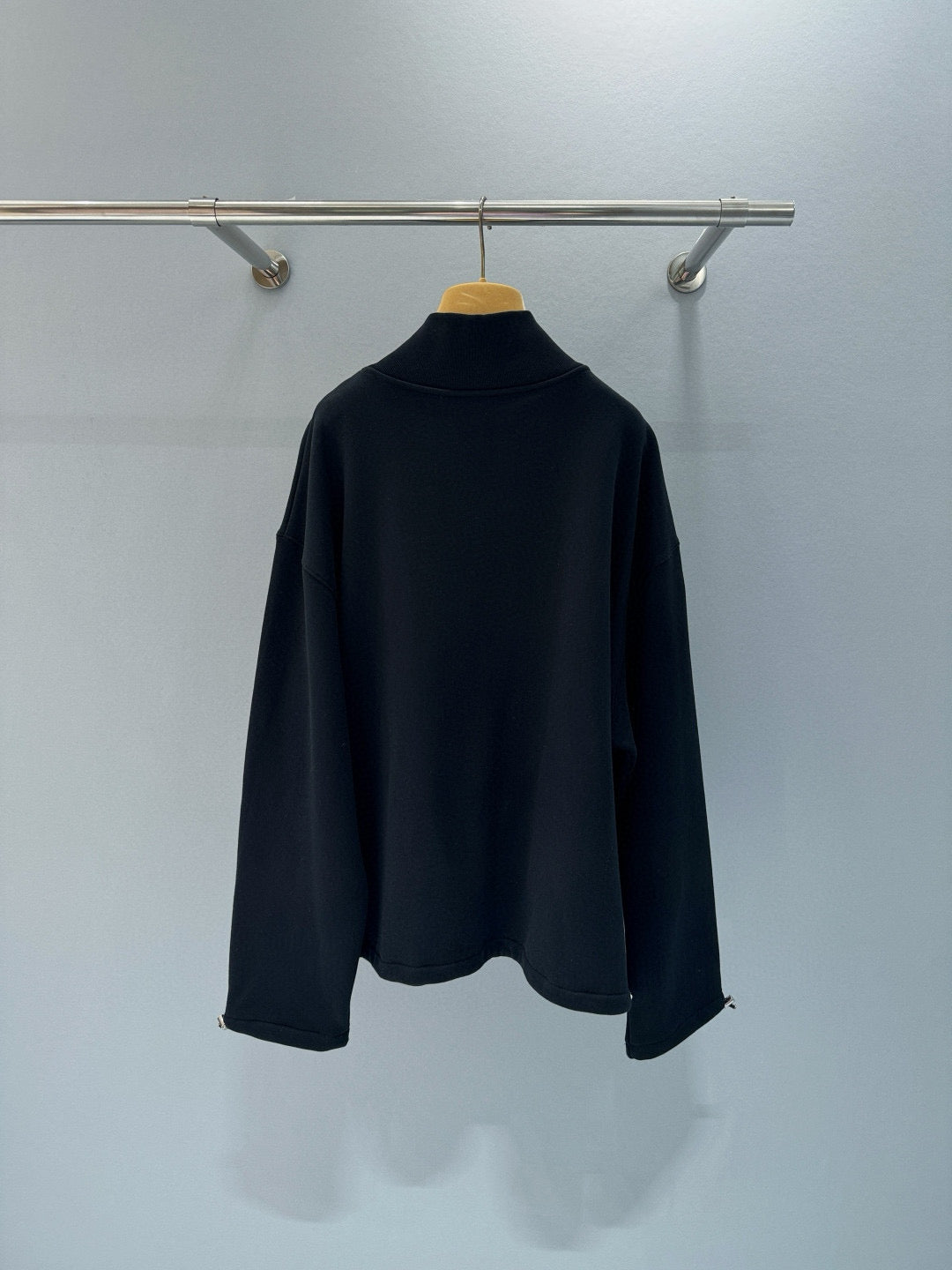 MIU M SWEATSHIRT