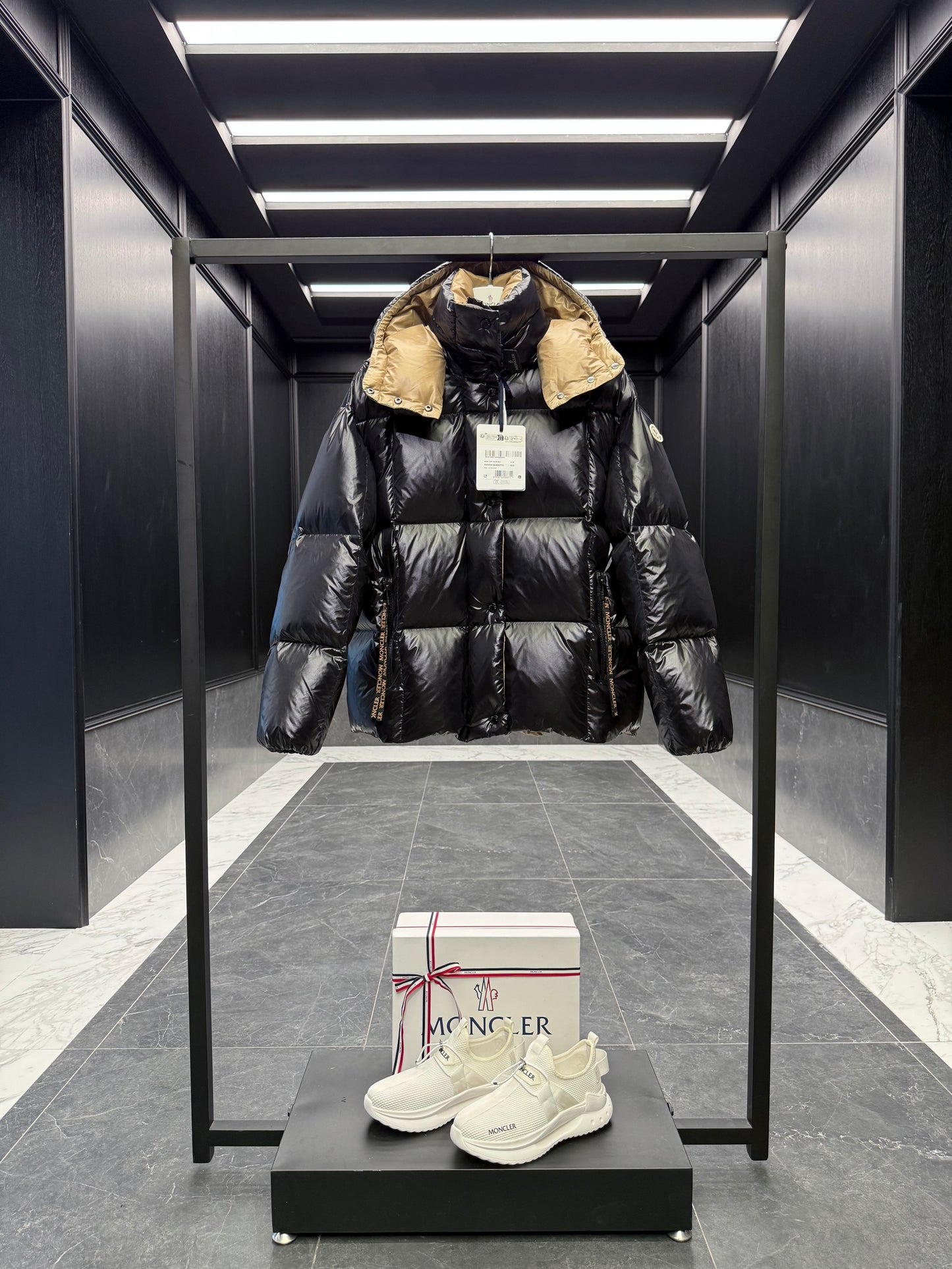 MONC PARANA JACKET