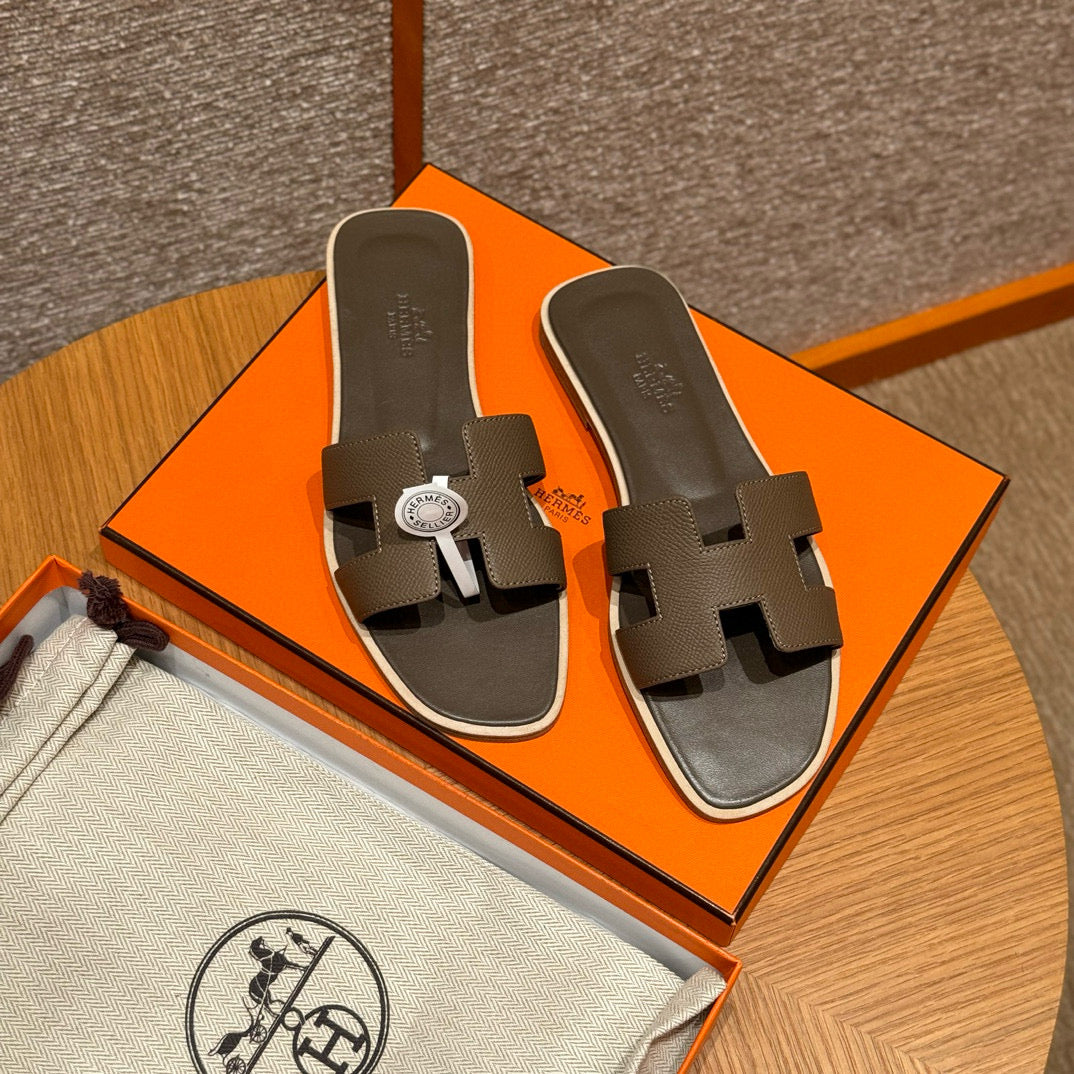 HERM ORAN SANDALS
