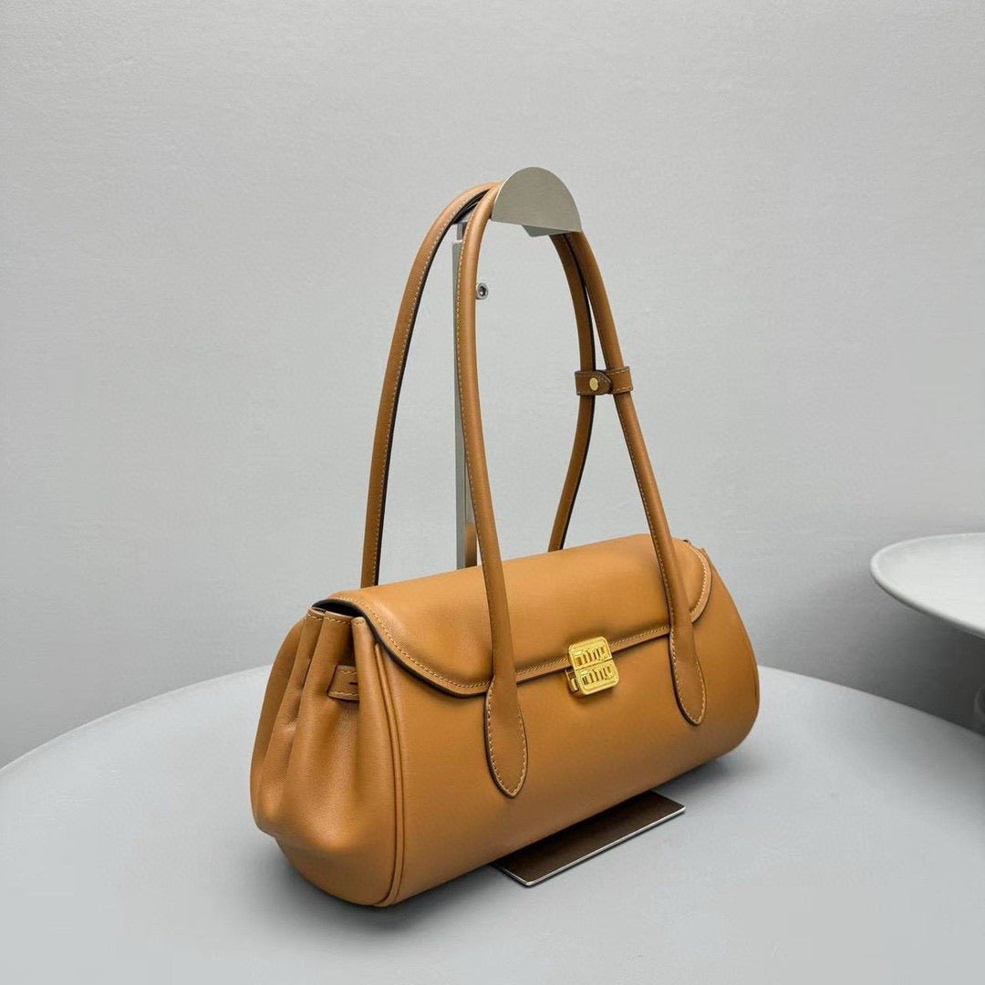 MIU M SHOULDER BAG