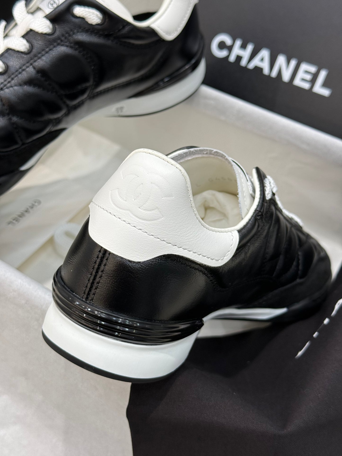 CC SNEAKER