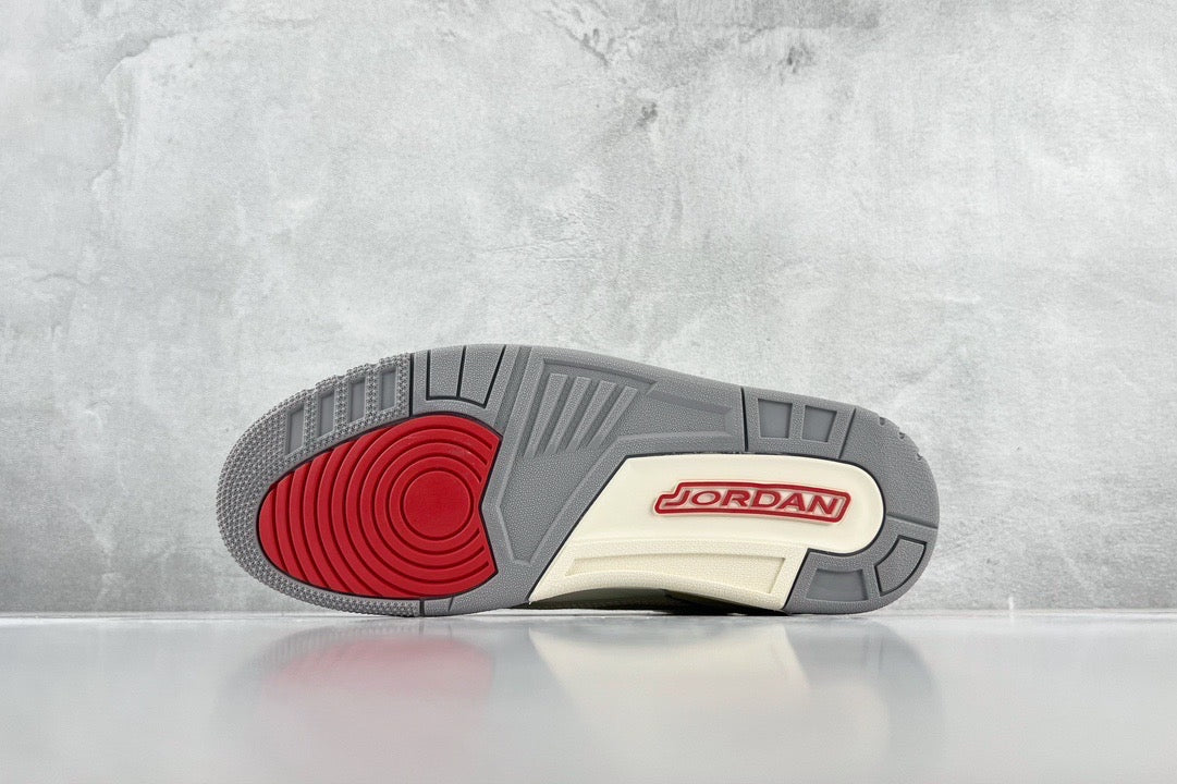 NIKE JORDAN 3