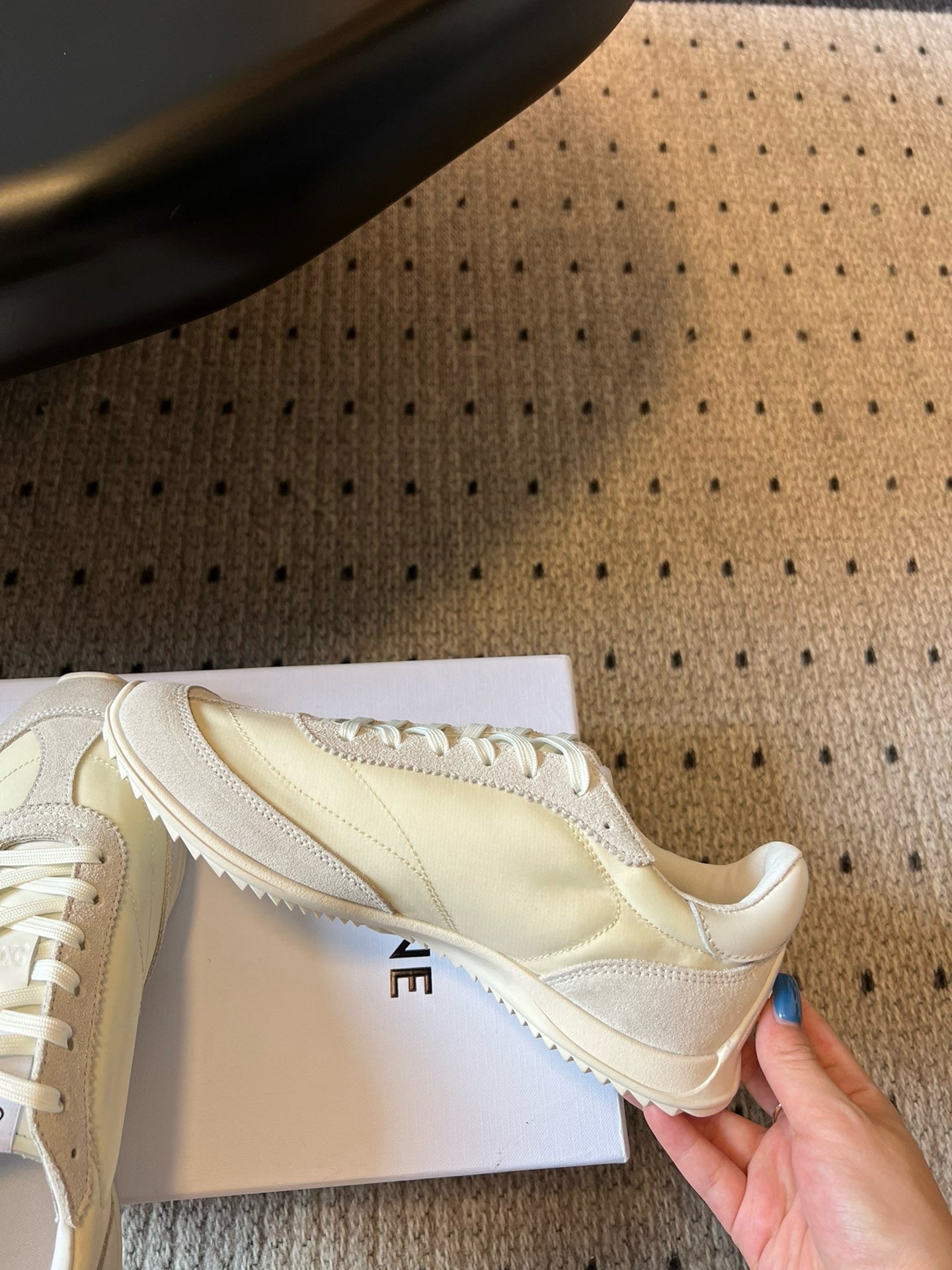 CEL SNEAKERS