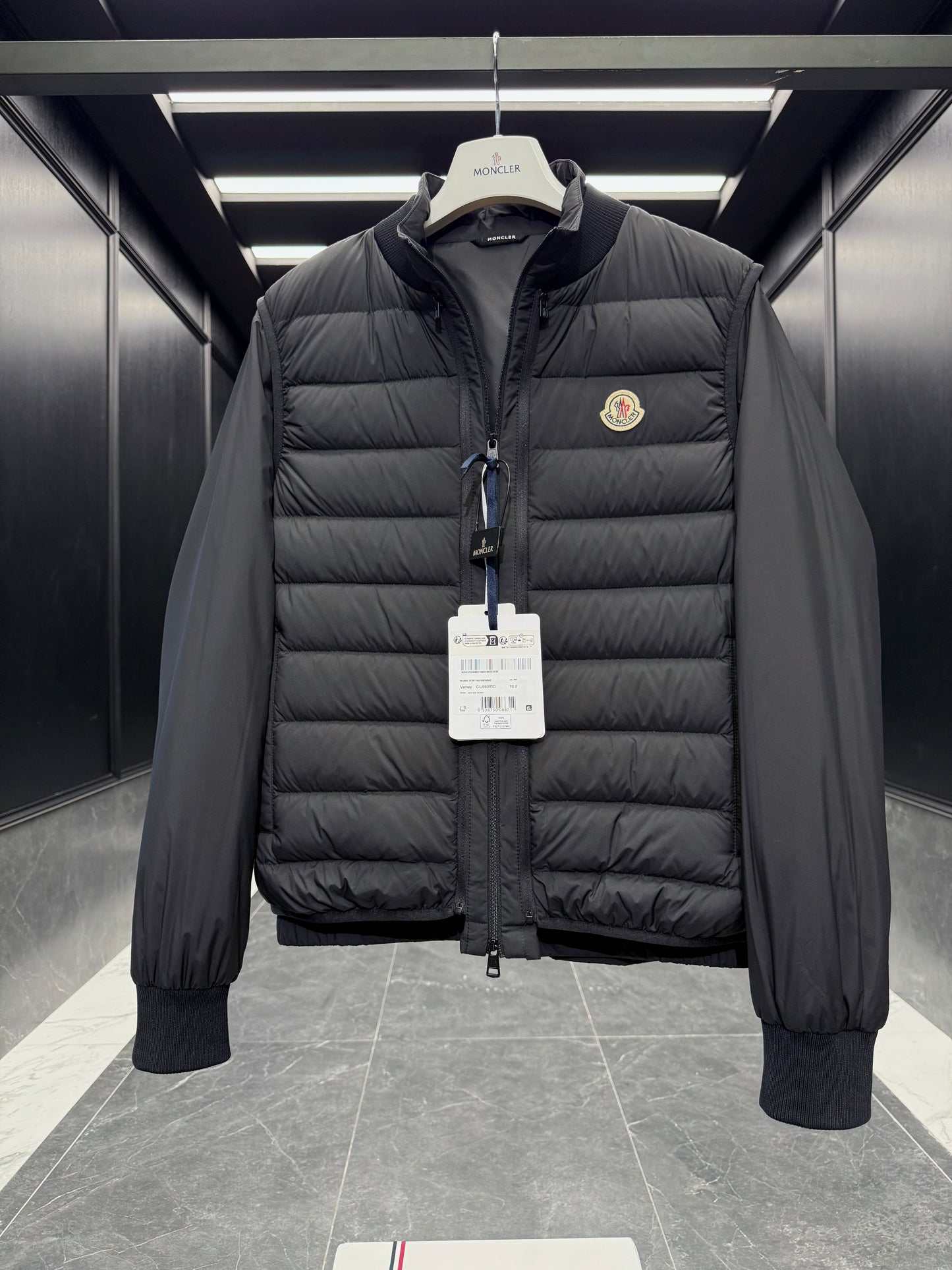 MONC VERNEY JACKET