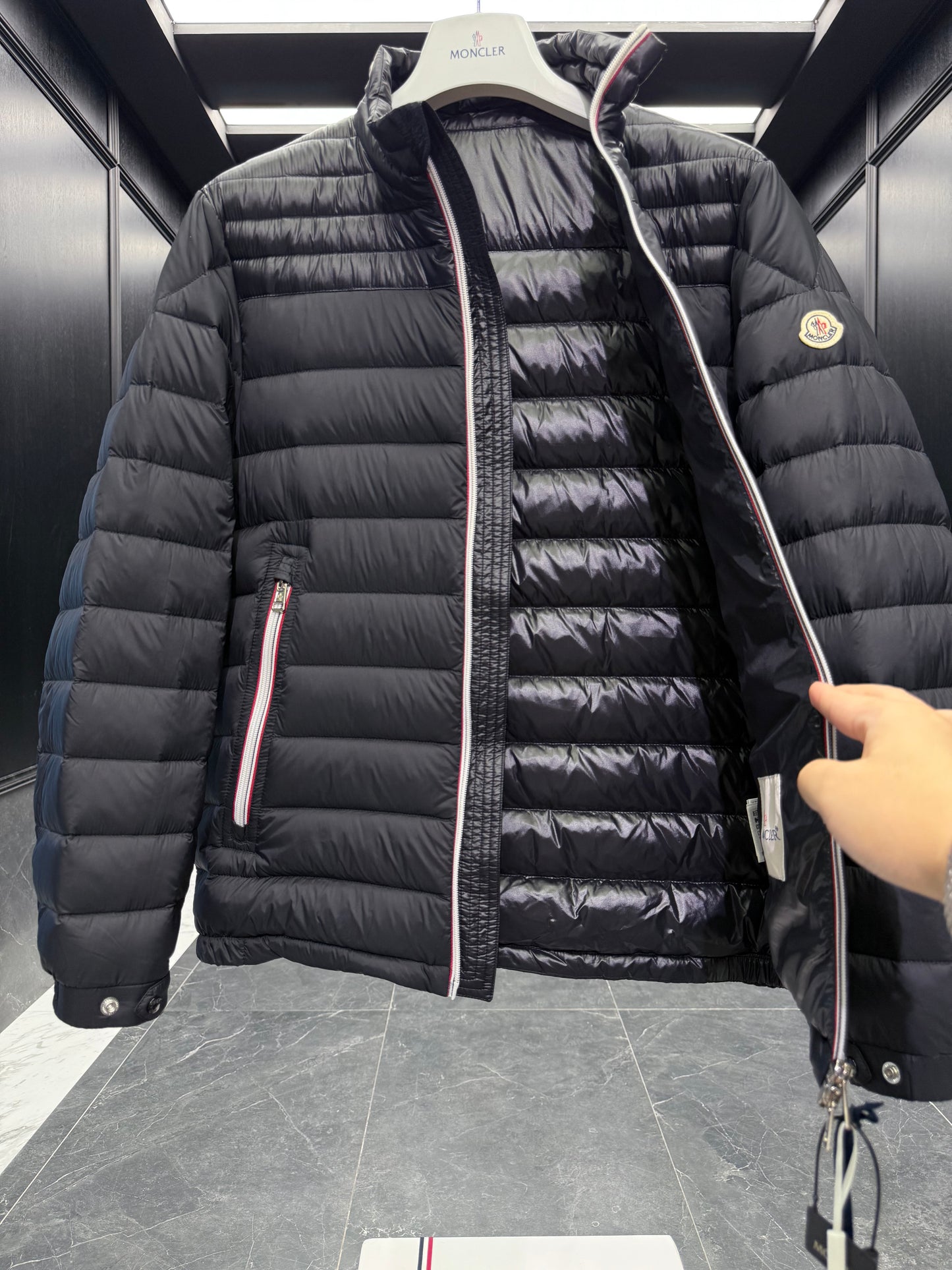 MONC DANIEL JACKET