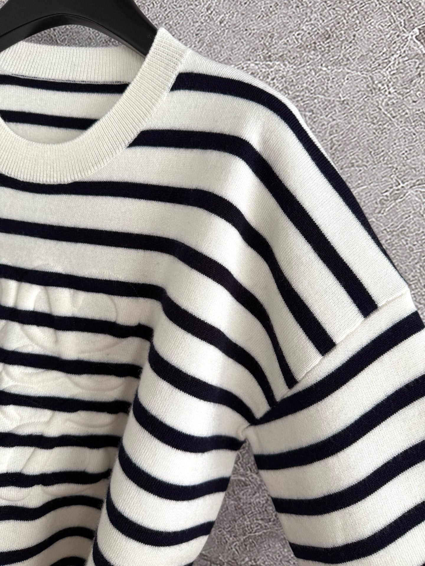 LOEW JUMPER