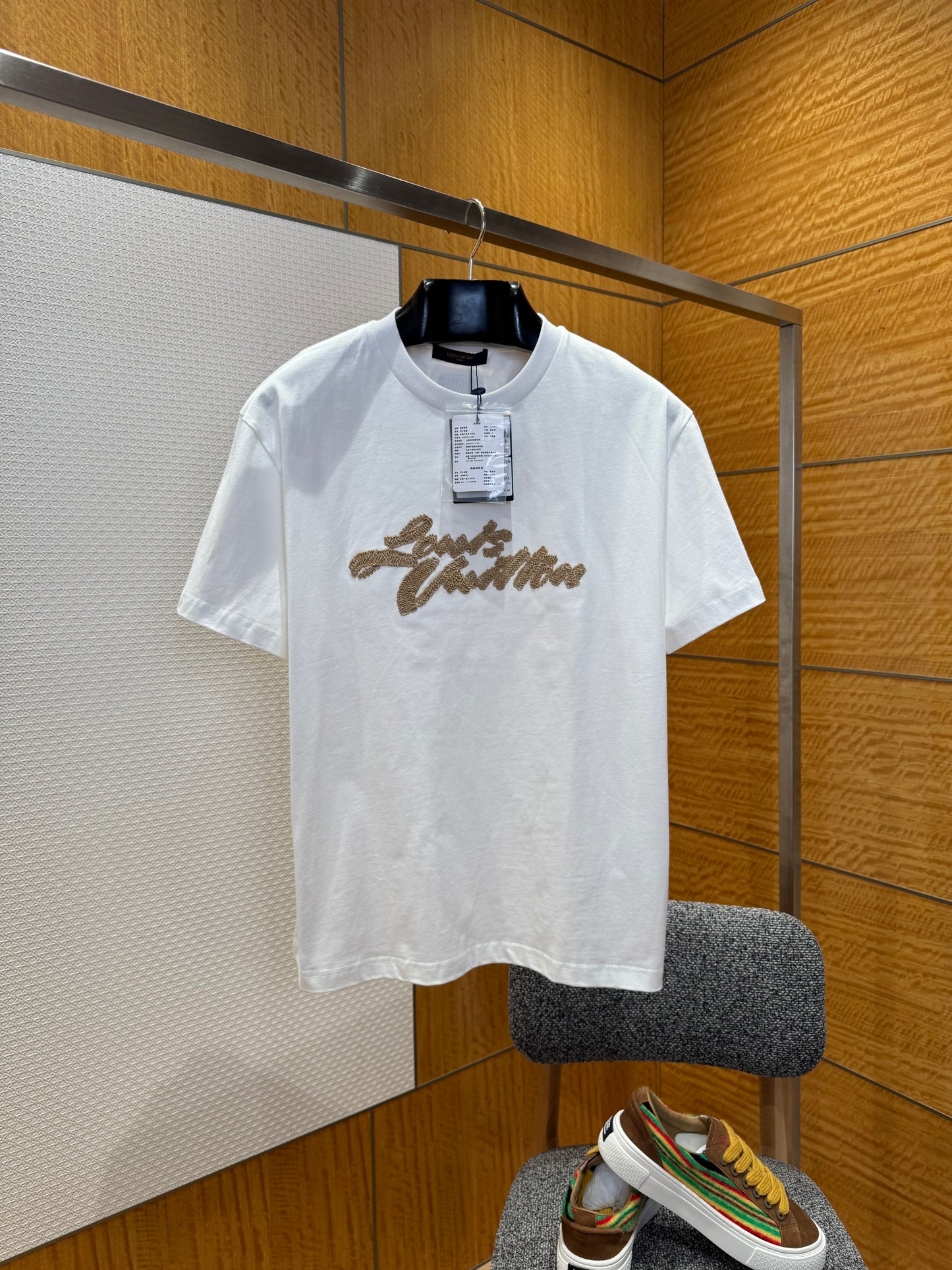 LOU T-SHIRT
