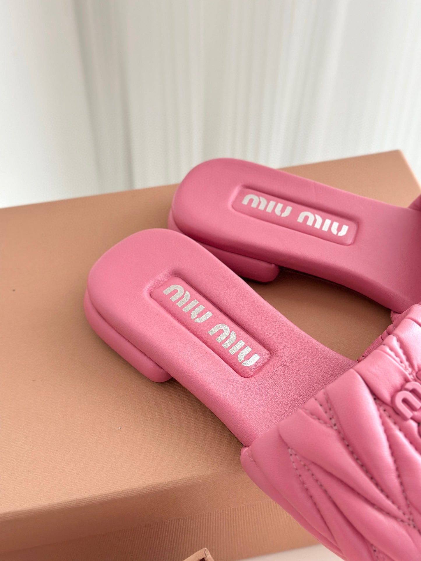 MIU M SANDALS