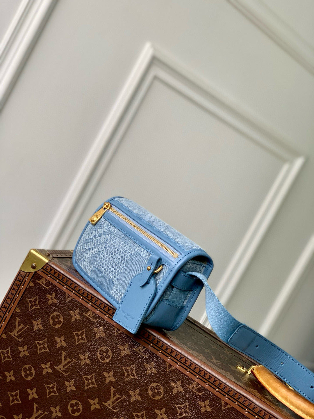 LOU BOSPHORE WEARABLE WALLET