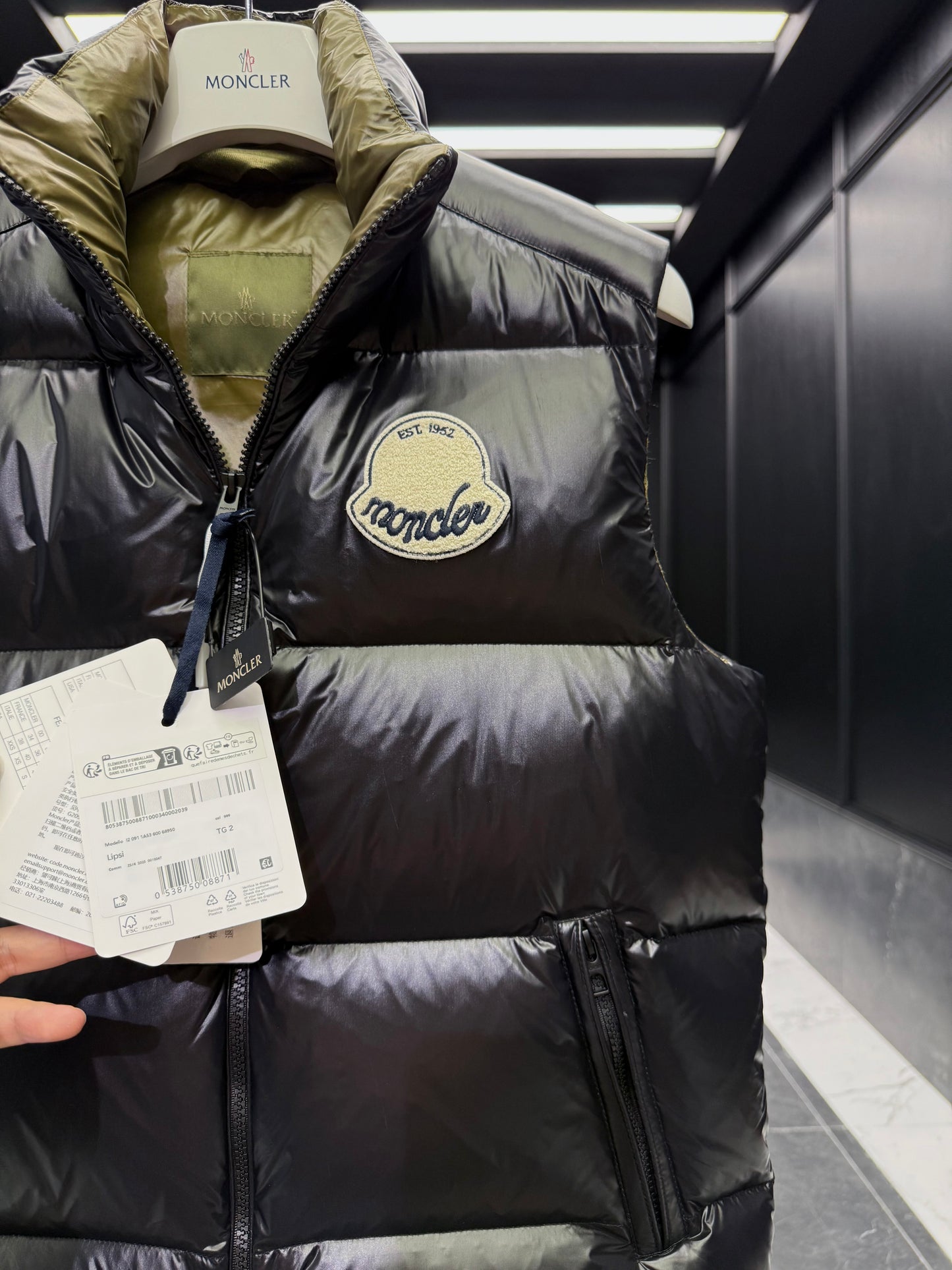 MONC LIPSI VEST