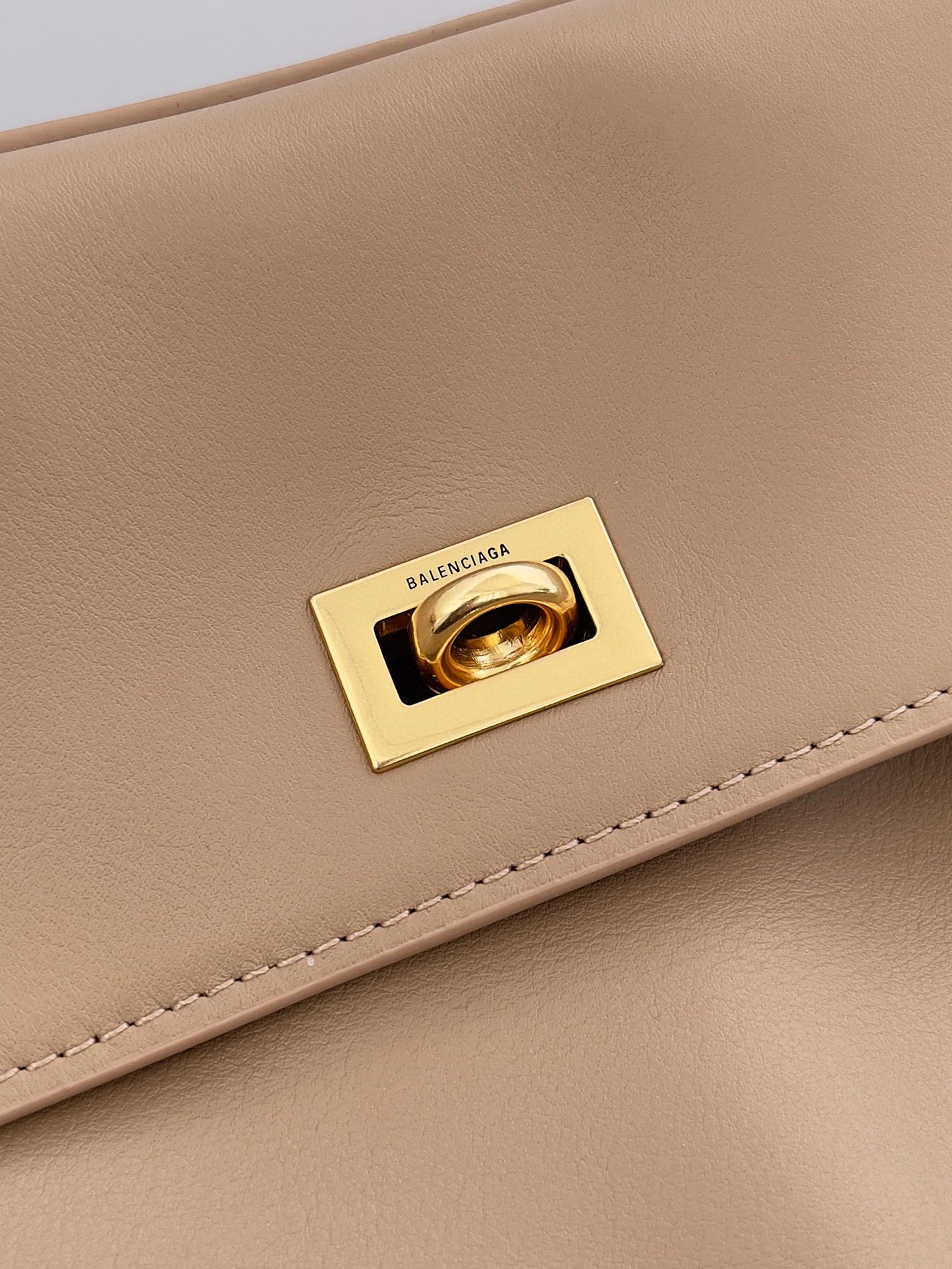 BAL MEDIUM RODEO BAG