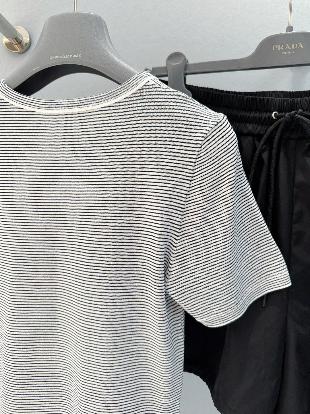 PD T-SHIRT