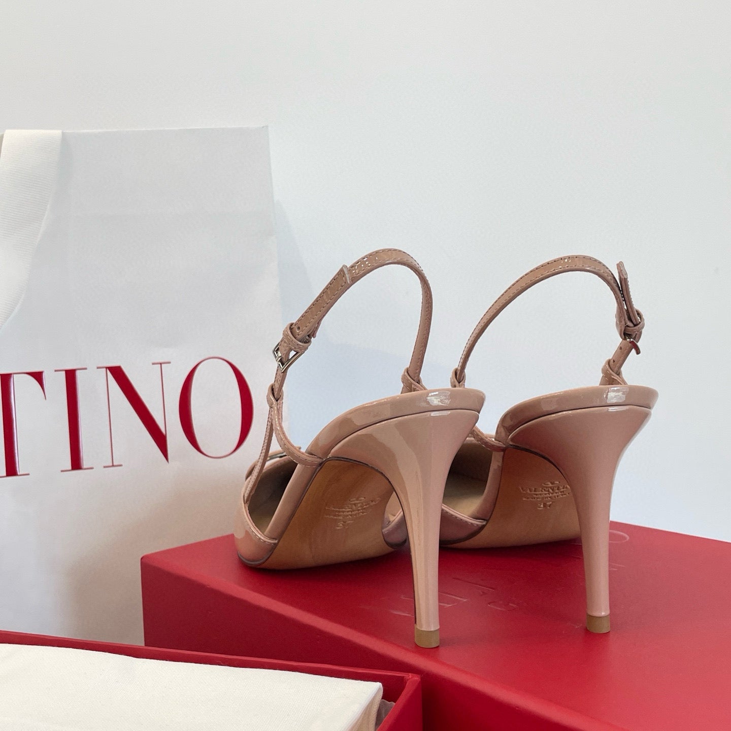 VAL HEELS