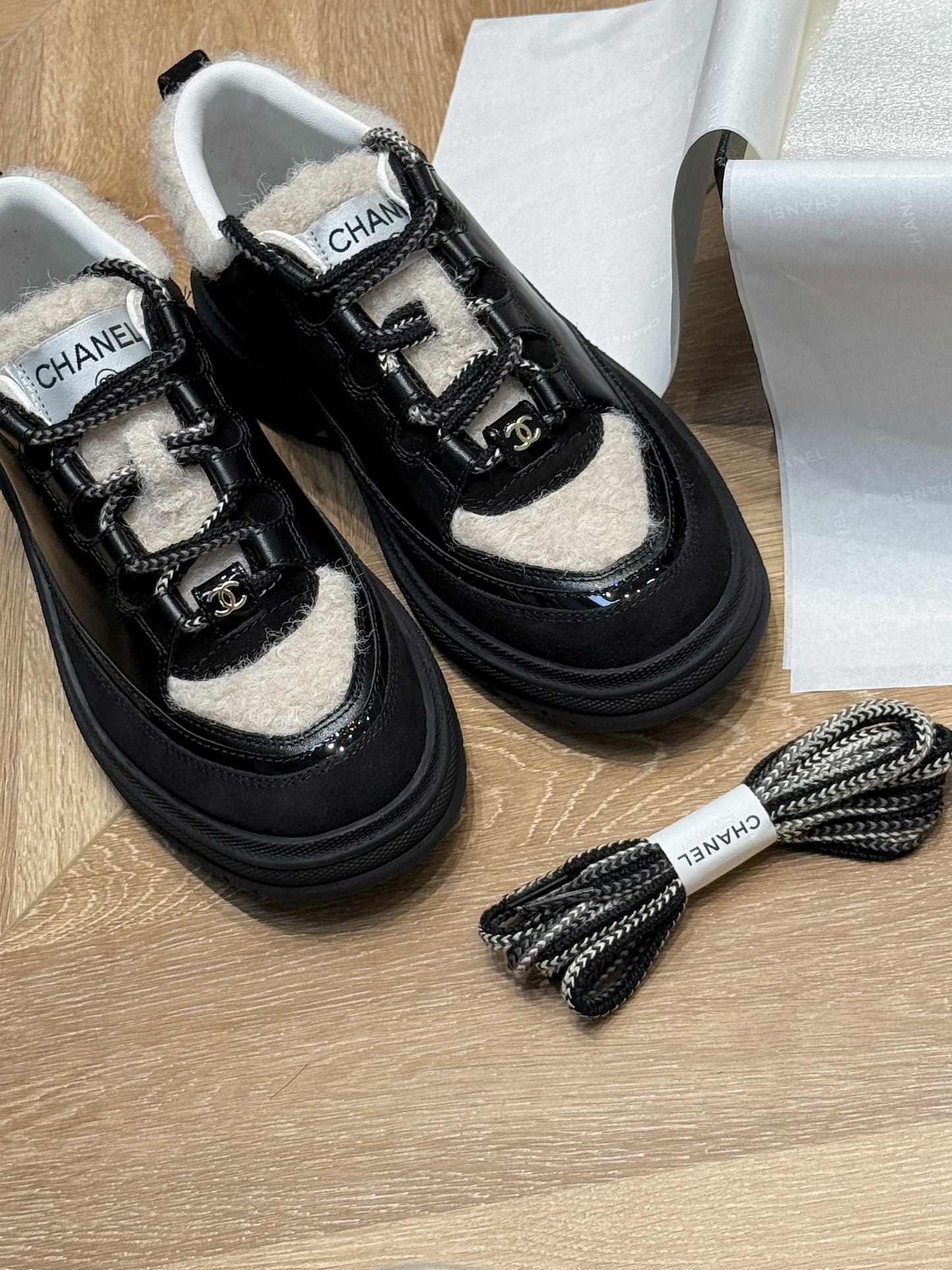 CC SNEAKER