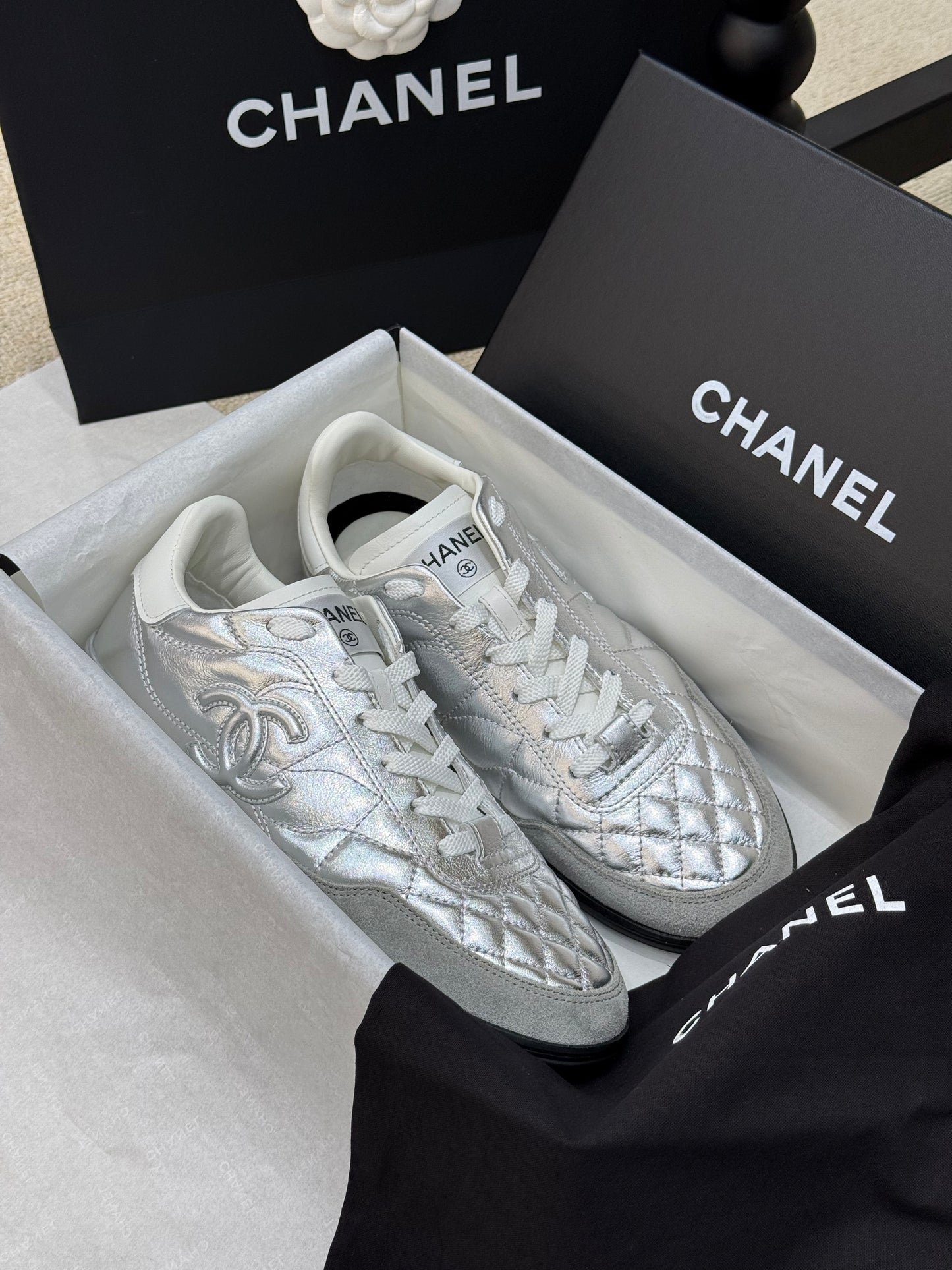 CC SNEAKER