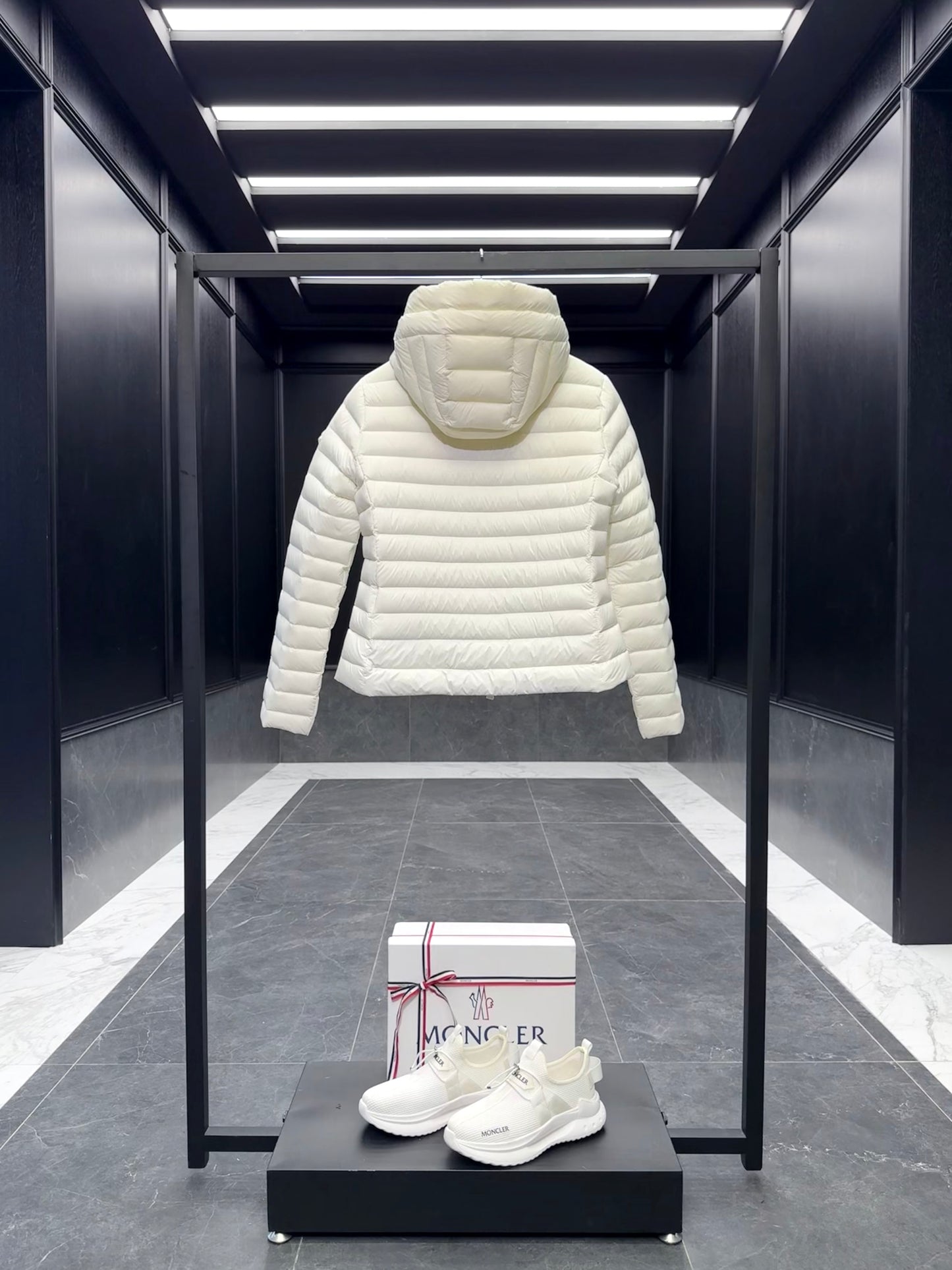 MONC IGE JACKET