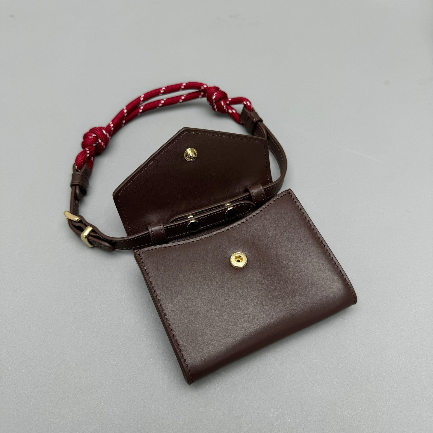 MIU M SHOULDER STRAP WALLET