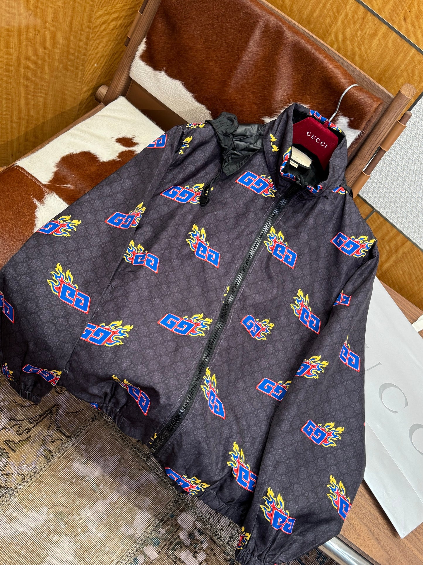 GG BOMBER JACKET