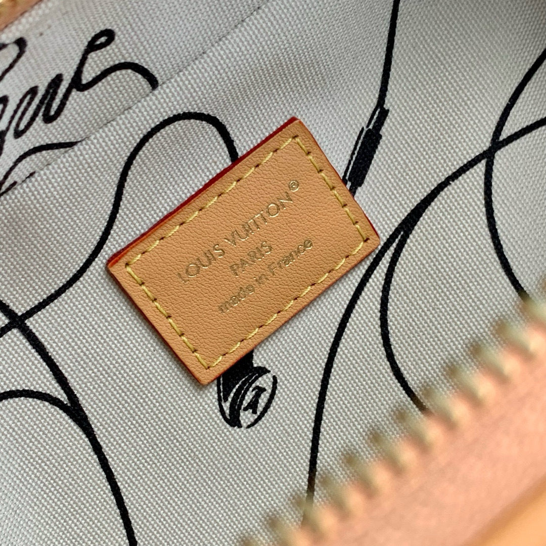 LOU BALADEUR WEARABLE WALLET