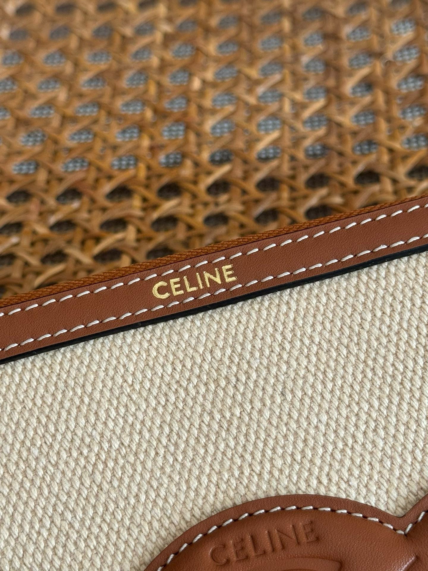 CEL SMALL POUCH WITH STRAP