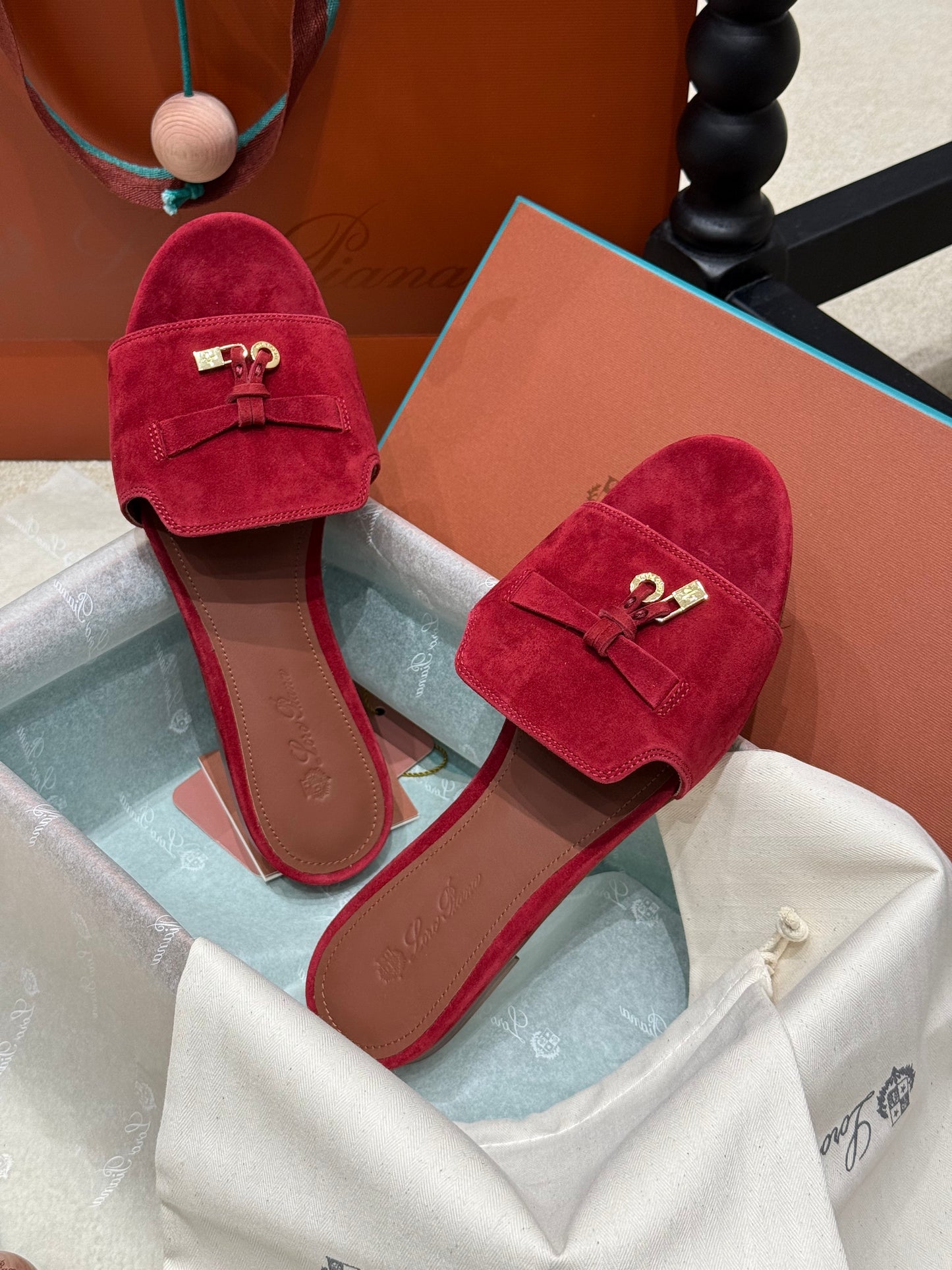 LORO P SUMMER CHARM SLIPPER