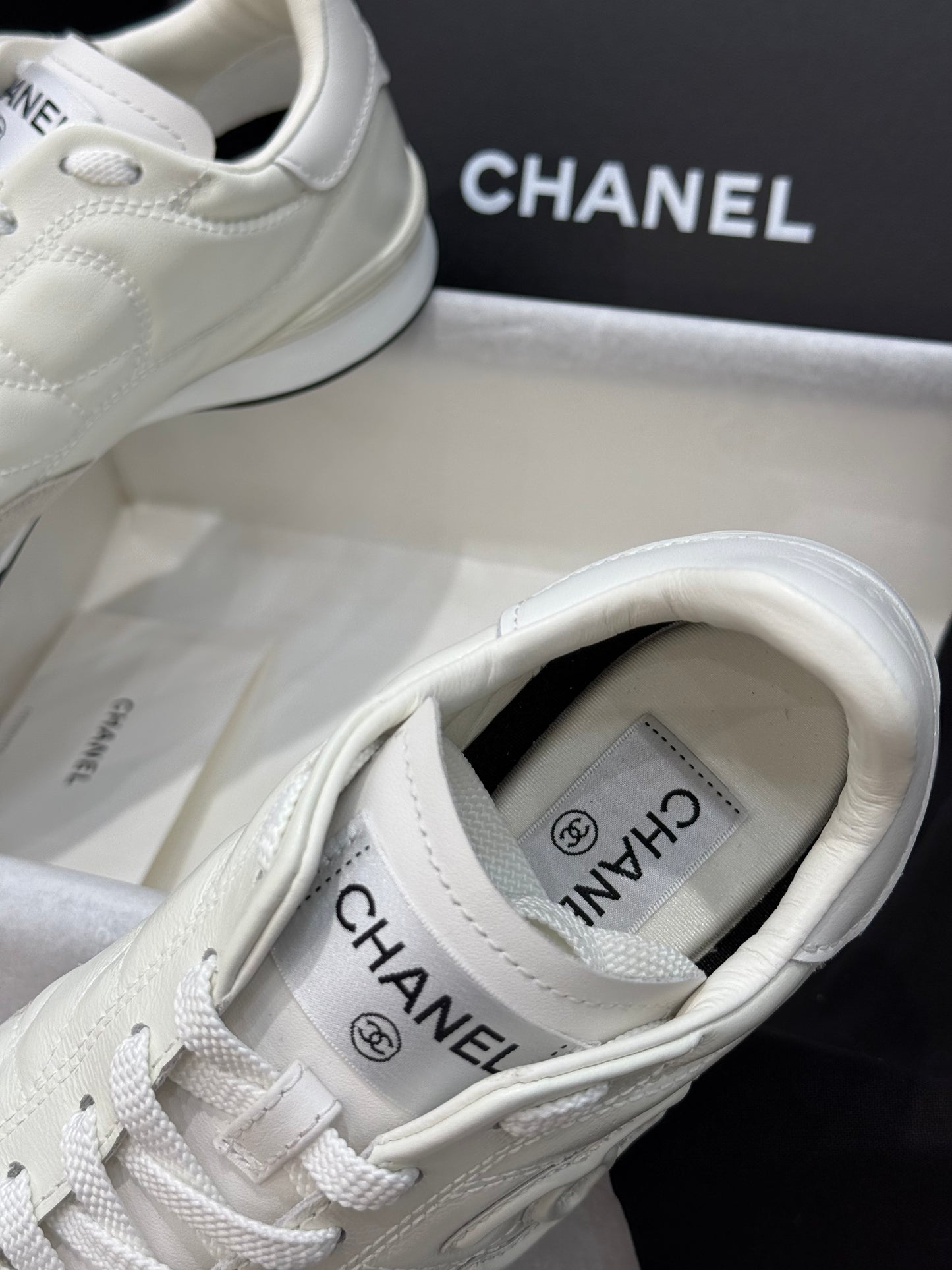 CC SNEAKER