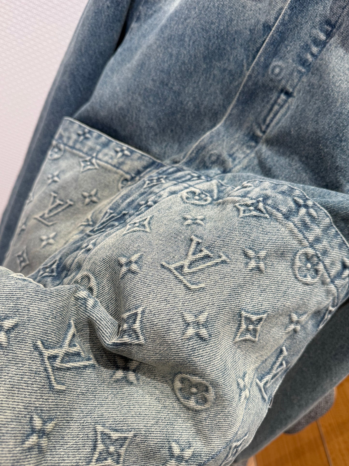 LOU DENIM JACKET