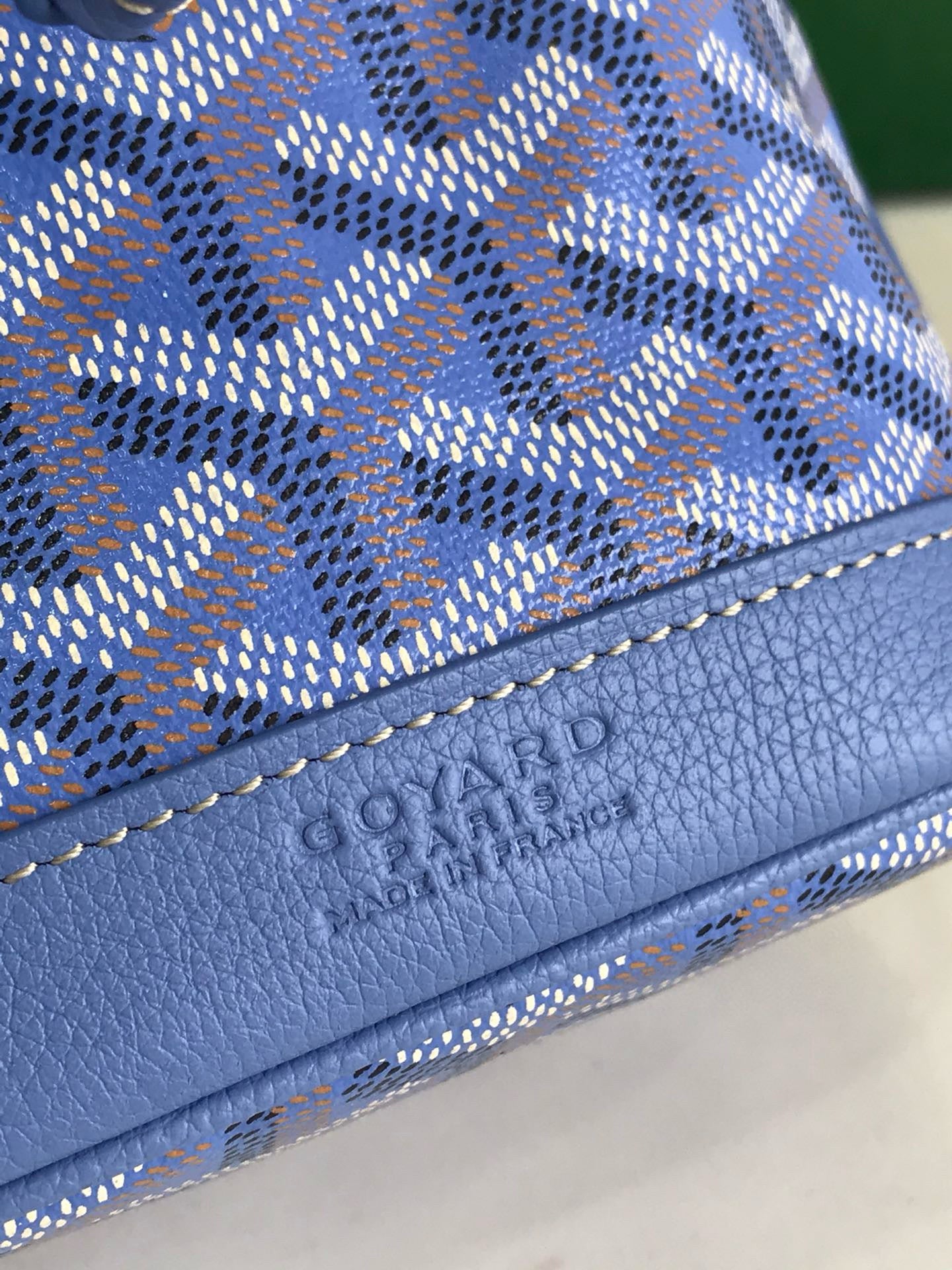 GOYA PETIT FLOT MINI BUCKET BAG
